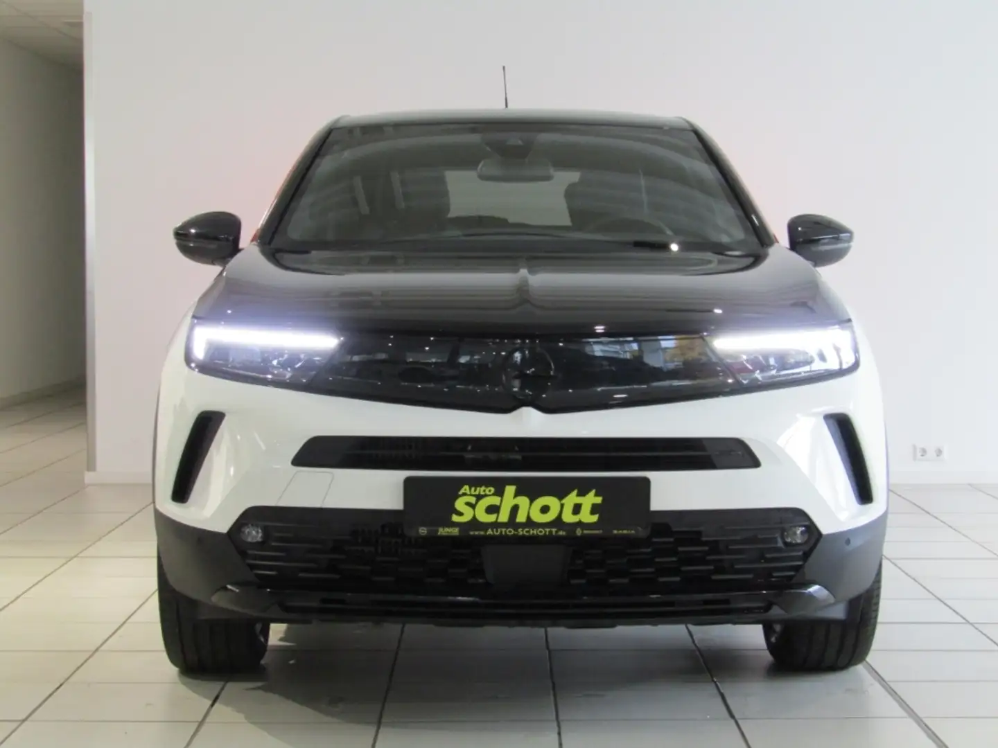 Opel Mokka EU6d GS Line 1.2 Direct Injection Turbo 96 kW (13 Weiß - 2