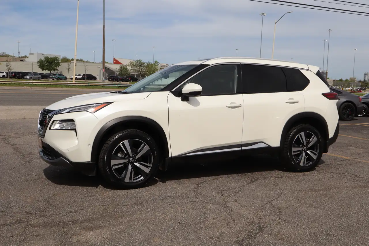 Nissan Rogue снимка Nissan Rogue