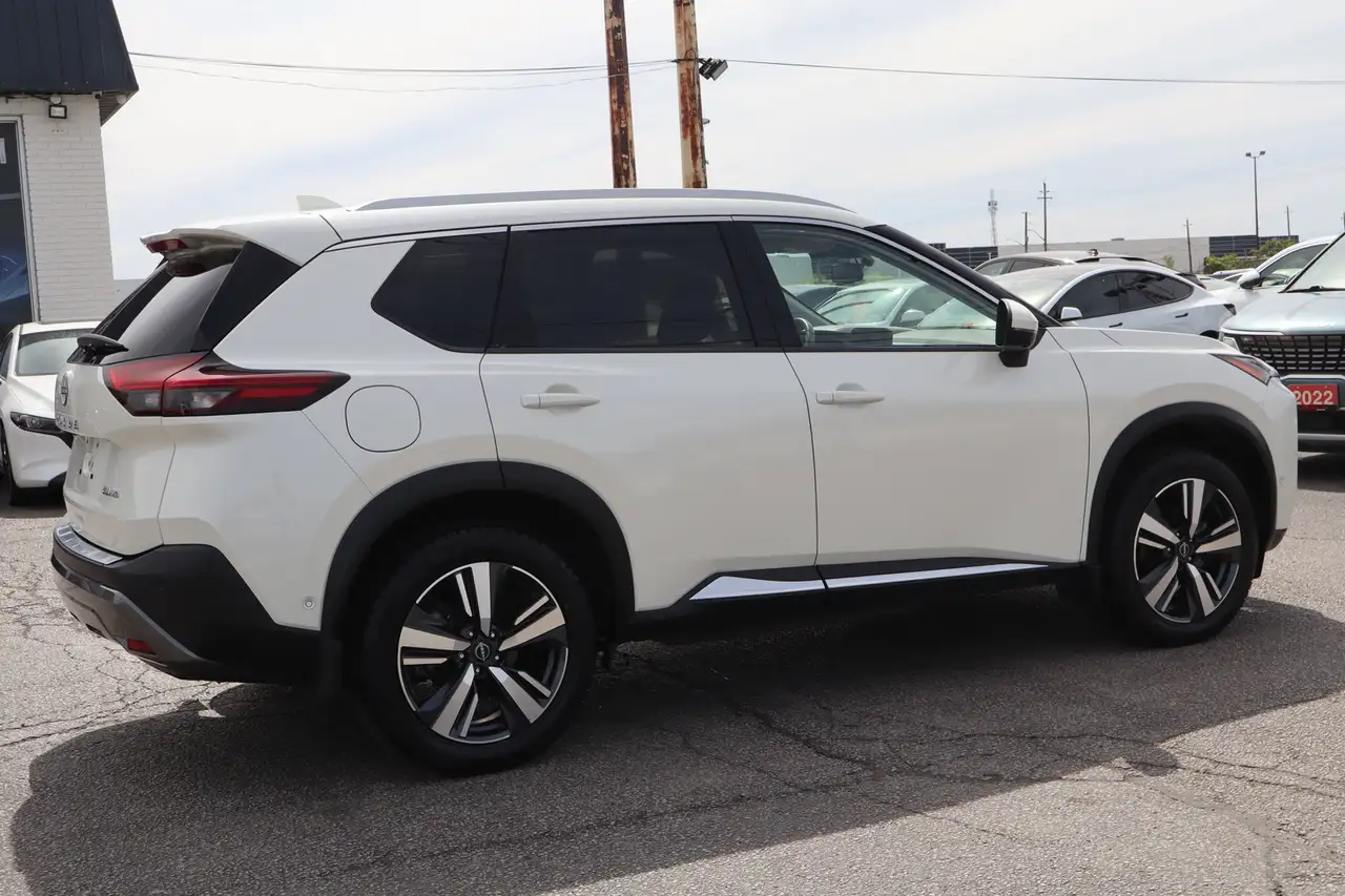 Nissan Rogue снимка Nissan Rogue