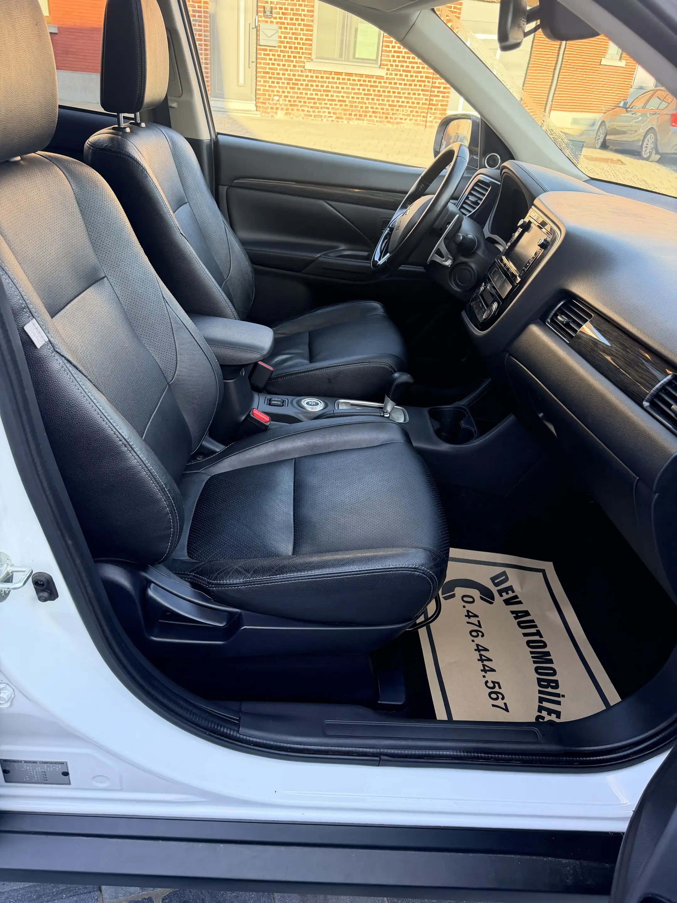 Mitsubishi Outlander Outlander 2.2 DI-D 4WD*BOITE AUTO*7 PLACES*GARANTI — photo 11