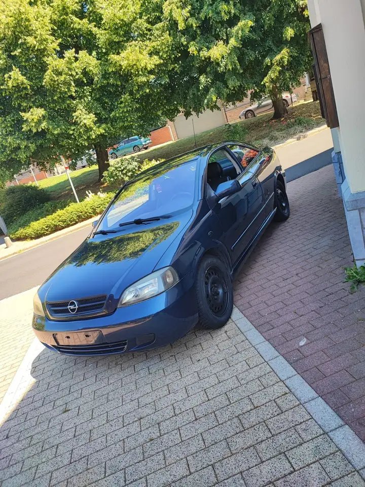Opel Astra 1.8i XE 16v, foto 2