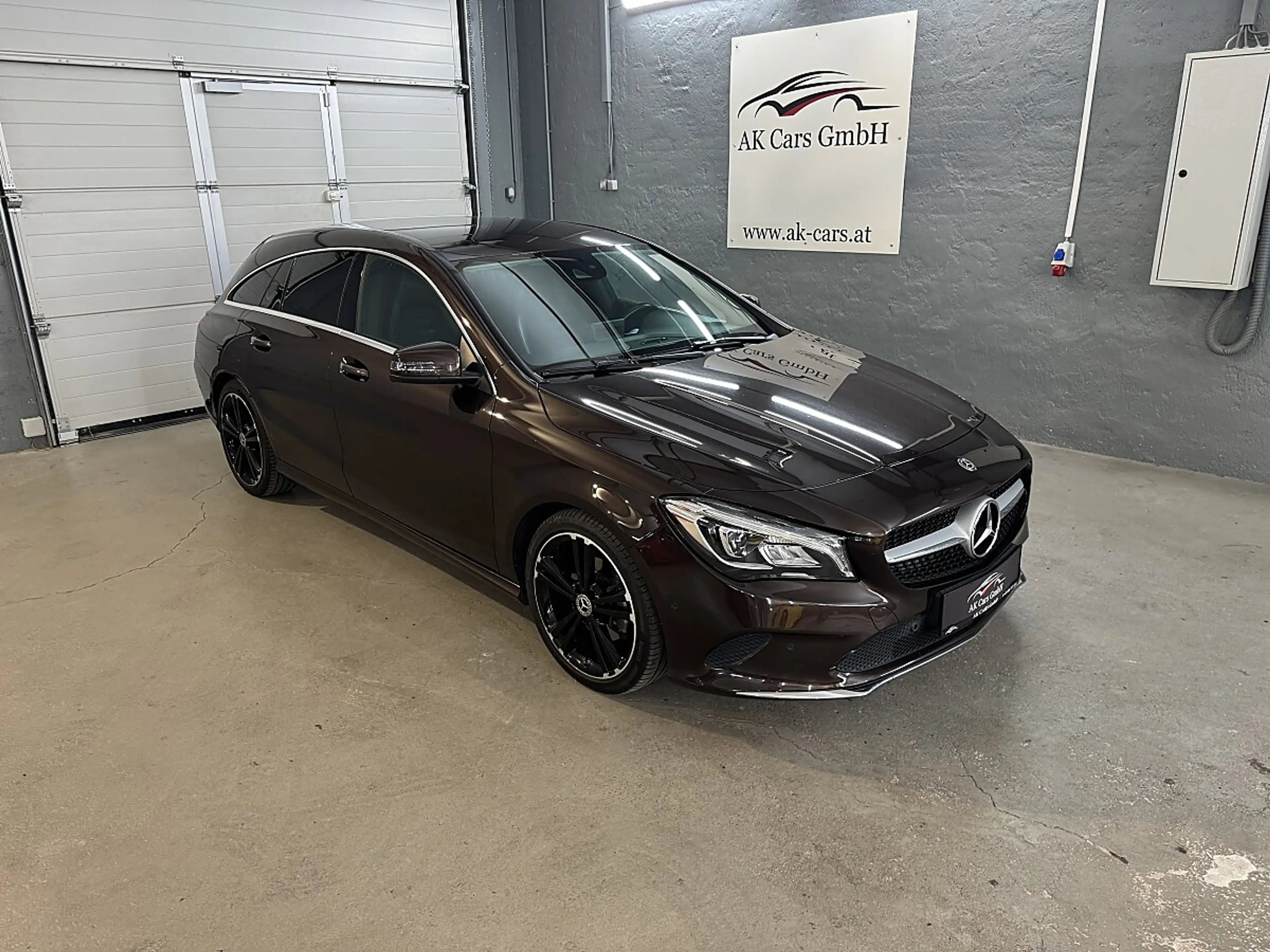 Mercedes-Benz CLA 220 d Shooting Brake