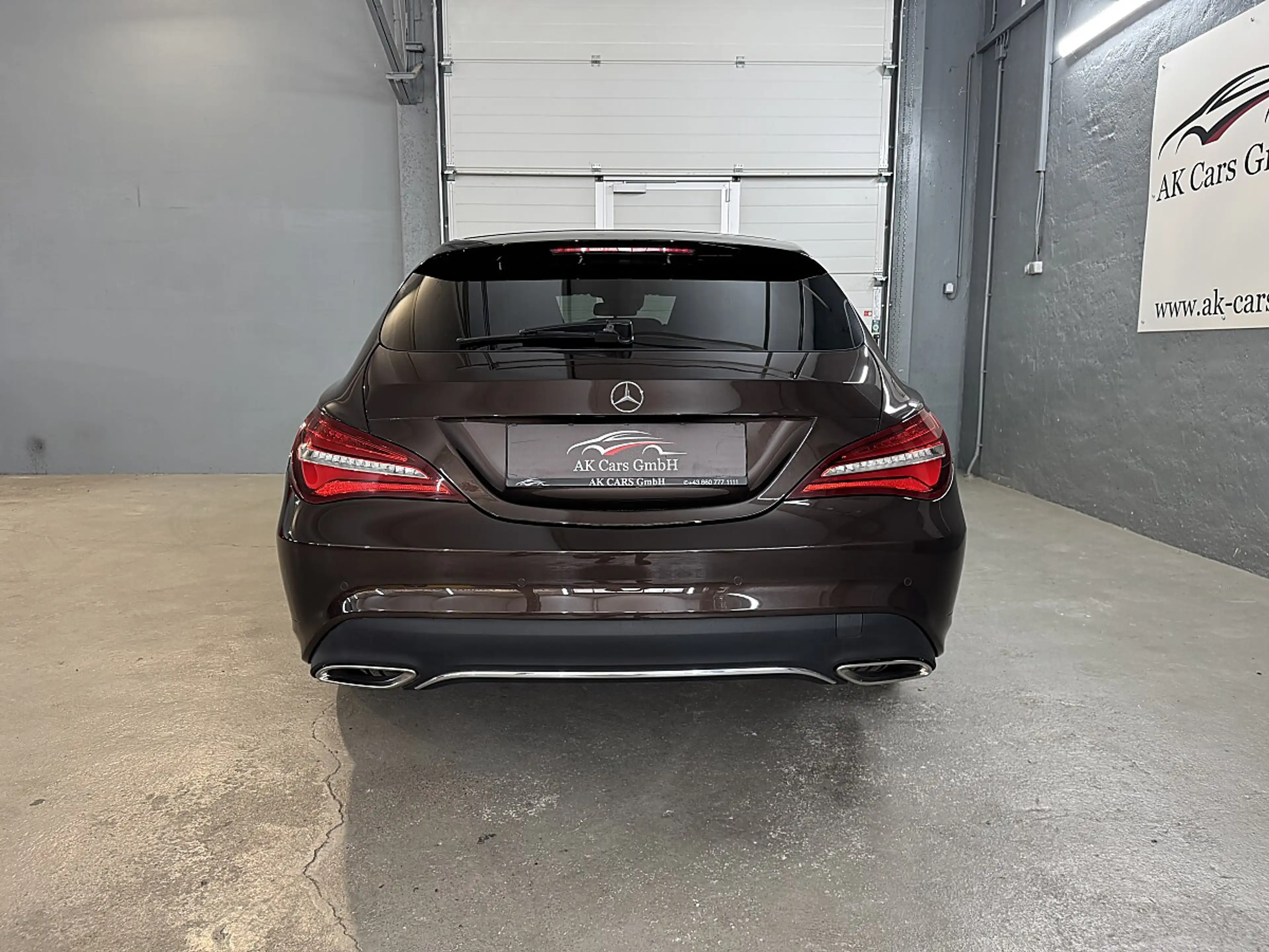 Mercedes-Benz CLA 220 d Shooting Brake — photo 12