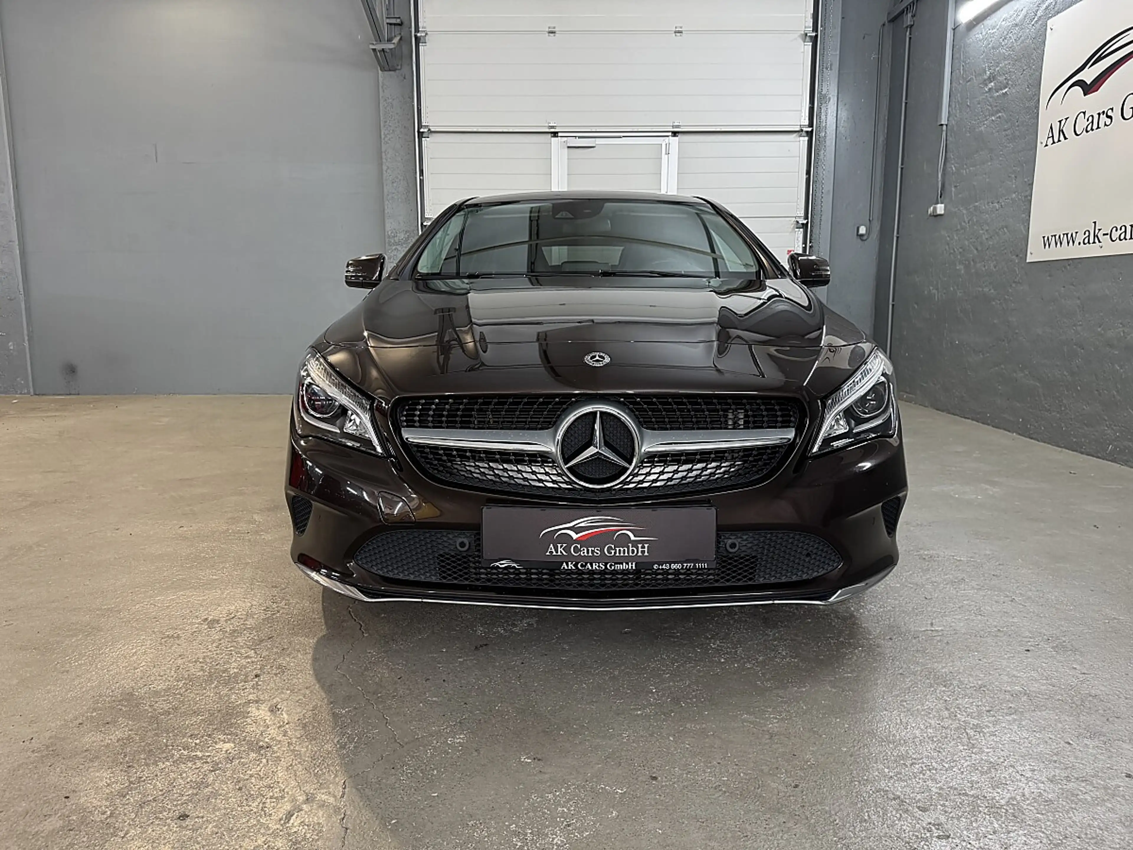 Mercedes-Benz CLA 220 d Shooting Brake — photo 3