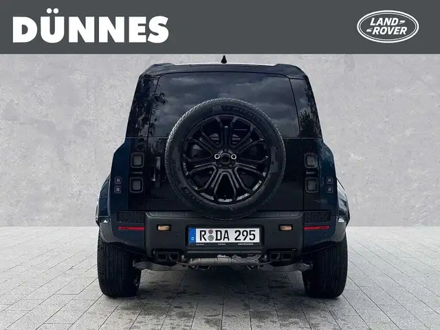 Land Rover Defender view 7