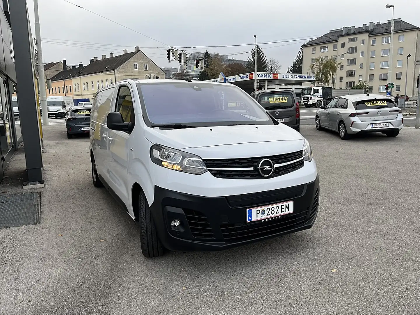 Opel Vivaro Vivaro e KW M Weiß - 2