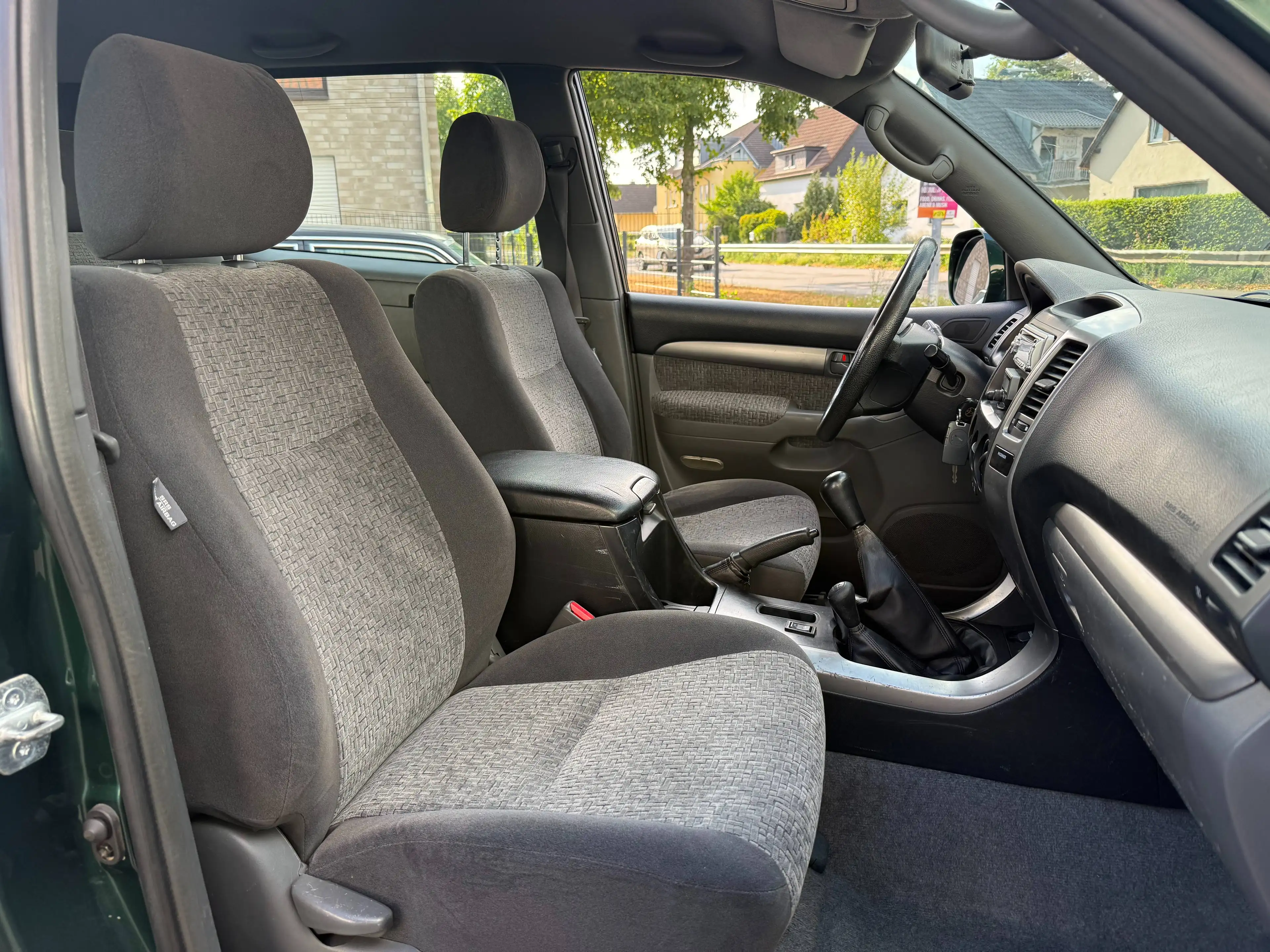Toyota Land Cruiser 3.0 D-4D Klima original 155tkm — photo 9