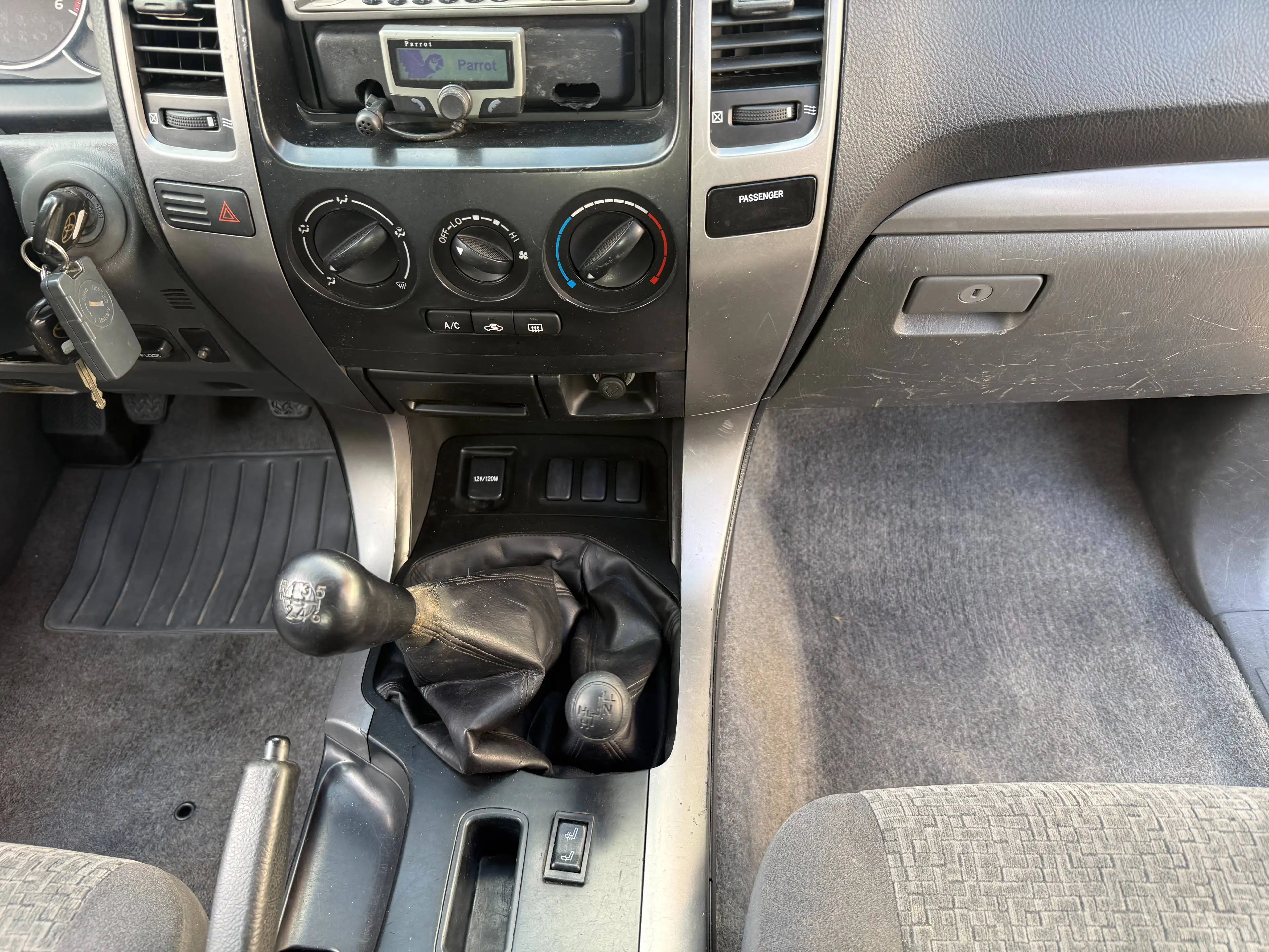 Toyota Land Cruiser 3.0 D-4D Klima original 155tkm — photo 14