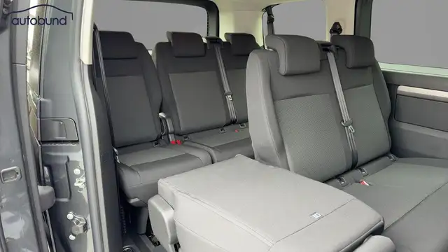 Citroen Spacetourer view 8
