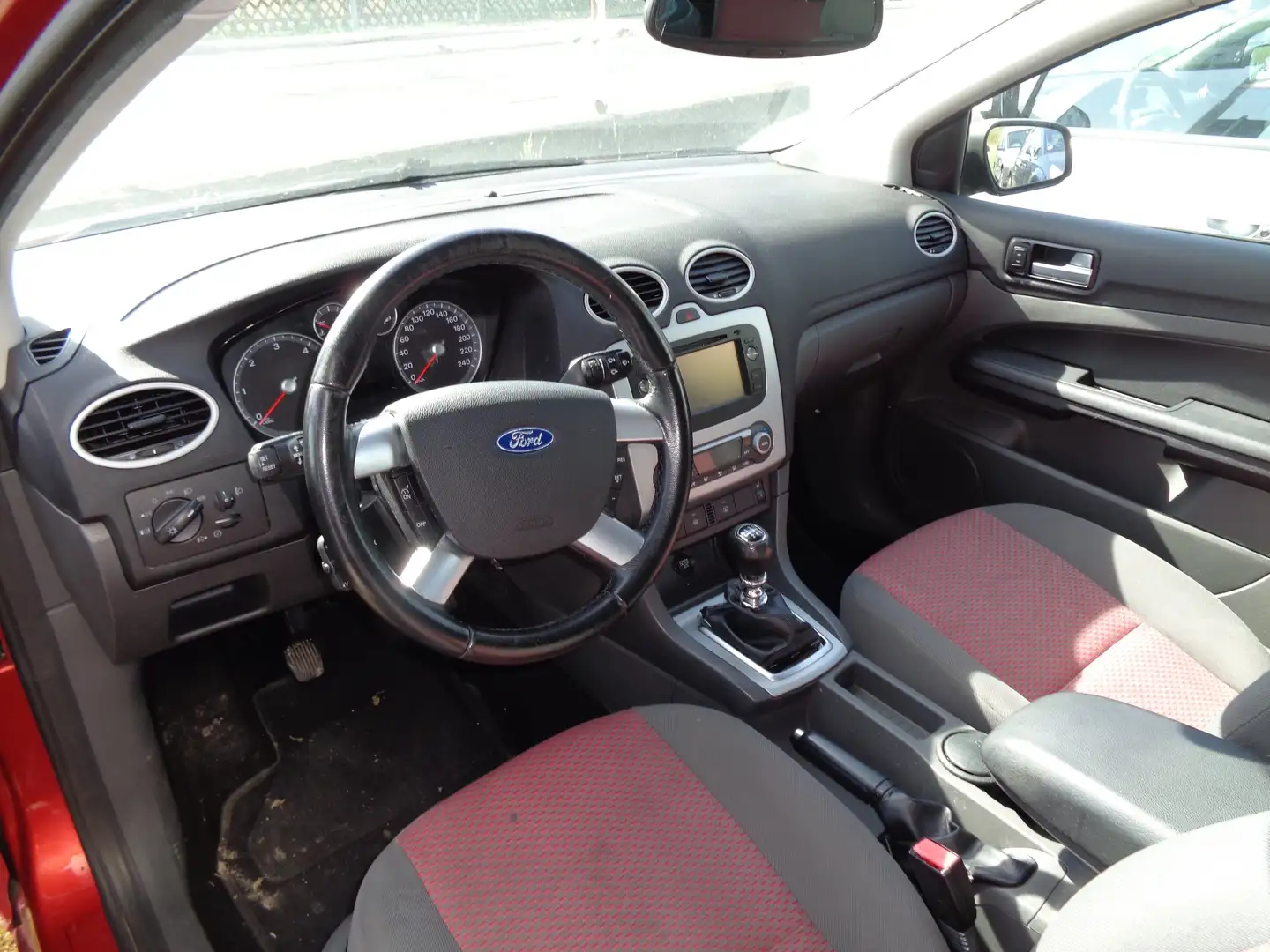 Ford Focus Style DIESEL Czerwony - 2