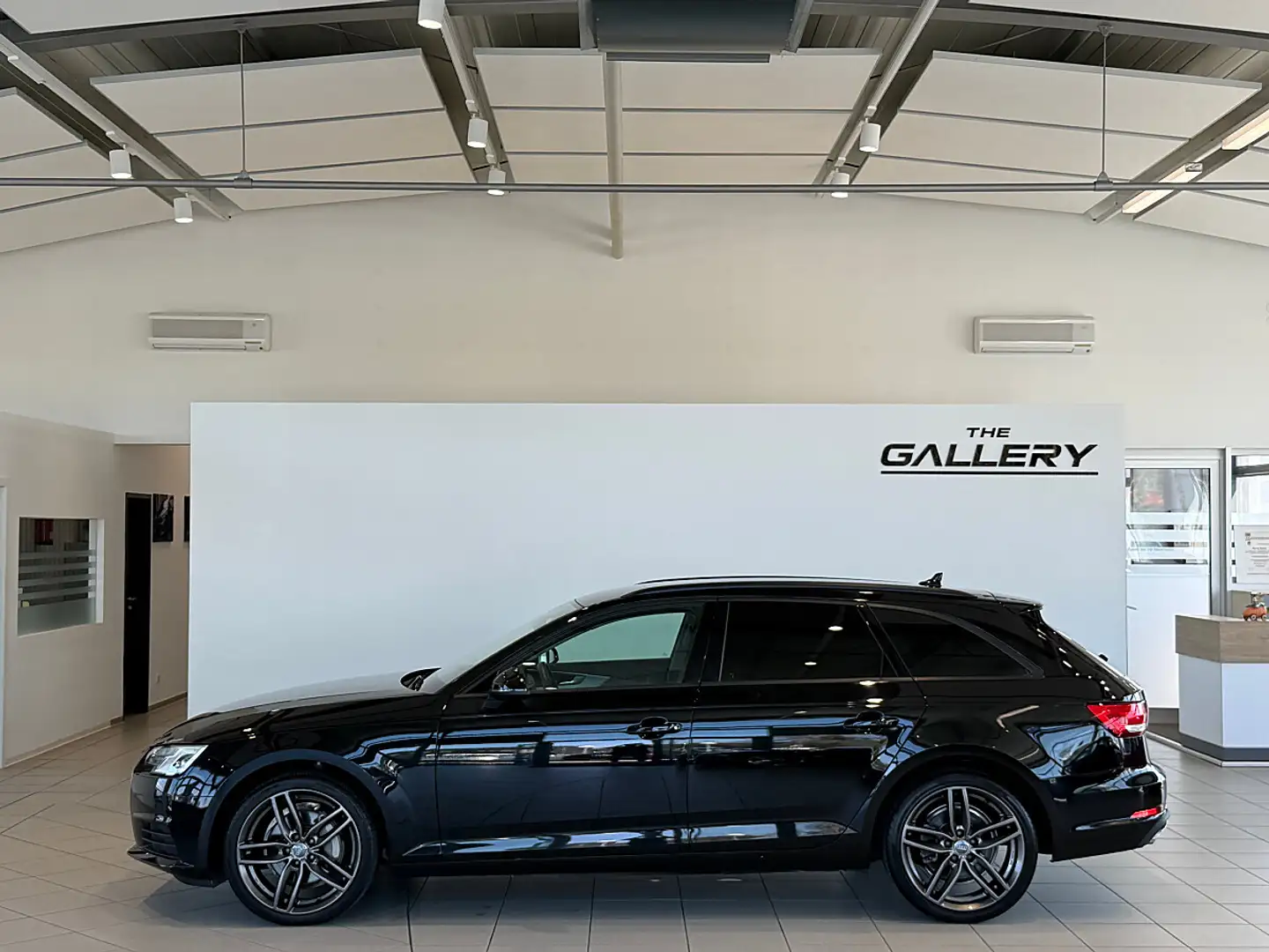 Audi A4 Avant 2,0 TDI S-tronic*Klimaautomatik*DSP*Keyle... Schwarz - 1