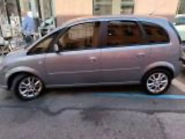 2009 Opel Meriva in Grey for sale