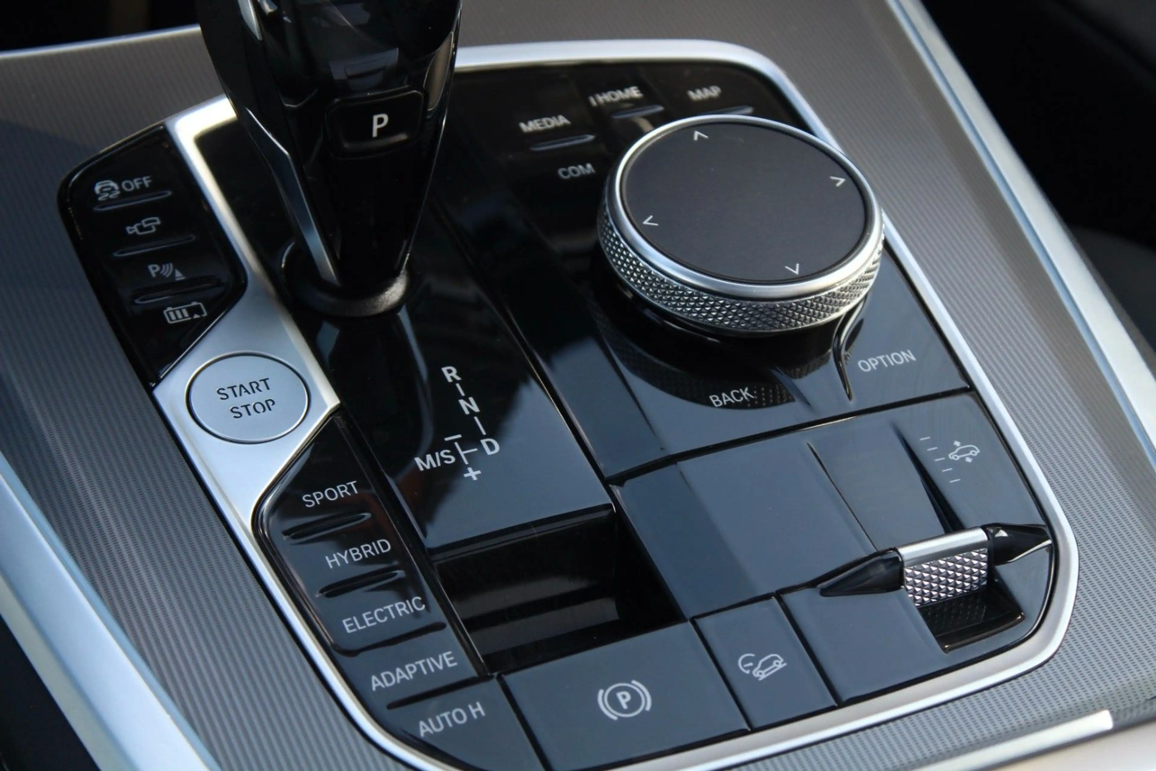 BMW X5 xDrive45 1.HAND! 360° DA-PROF H-UP 4xSHZ PANO — photo 13
