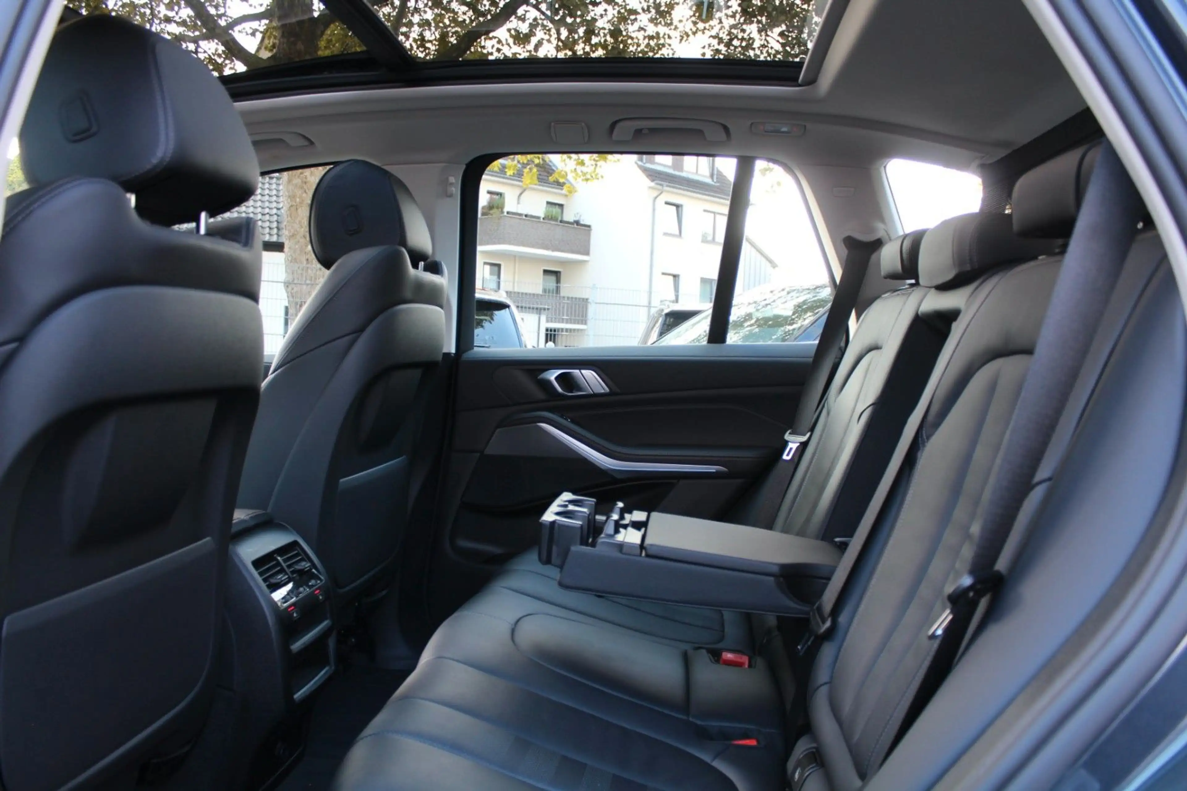 BMW X5 xDrive45 1.HAND! 360° DA-PROF H-UP 4xSHZ PANO — photo 18
