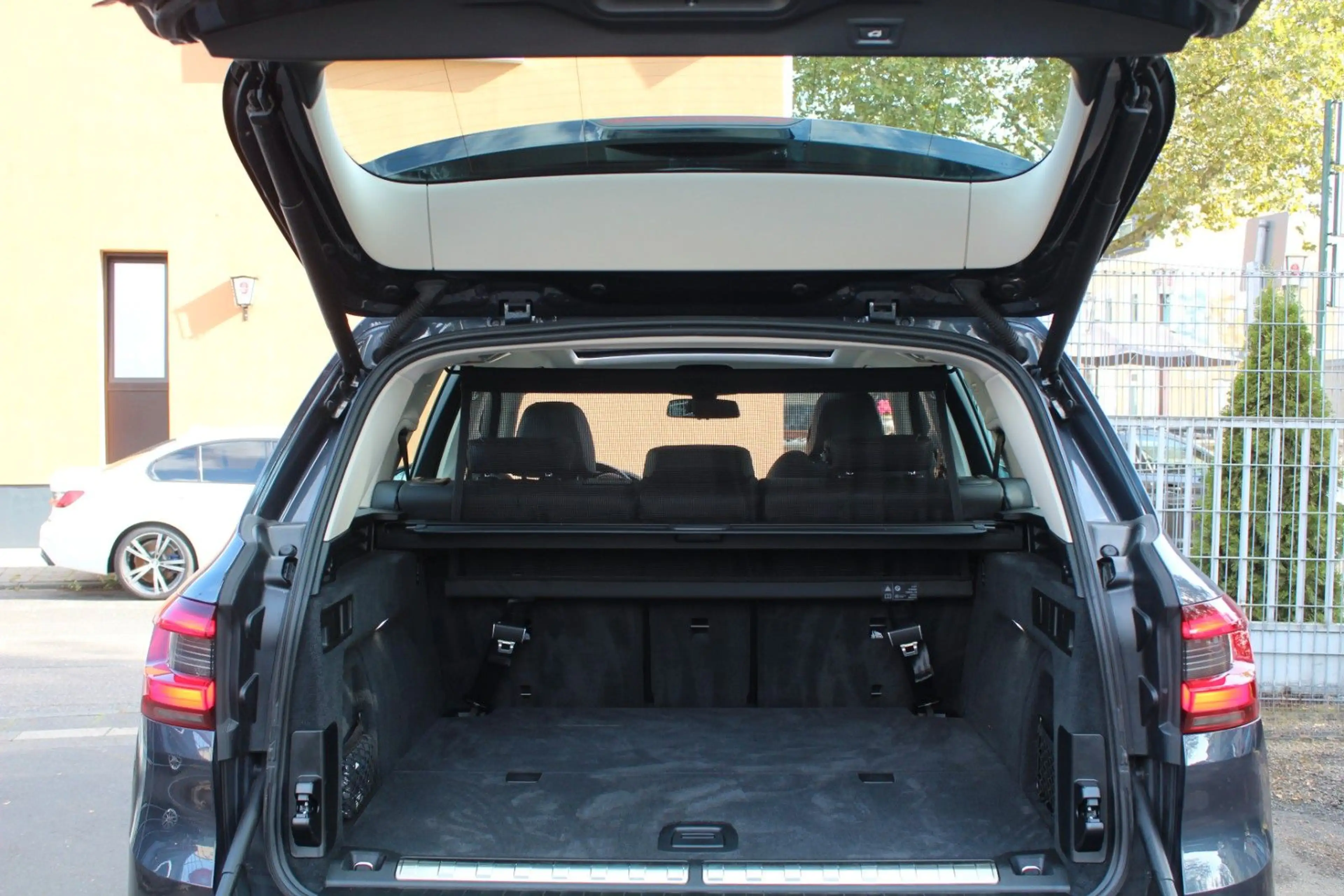 BMW X5 xDrive45 1.HAND! 360° DA-PROF H-UP 4xSHZ PANO — photo 19