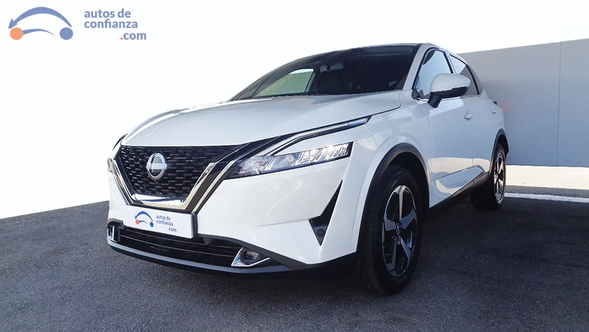 Nissan Qashqai 1.3 DIG-T mHEV 12V N-Connecta 4x2 Aut. 116kW - 1