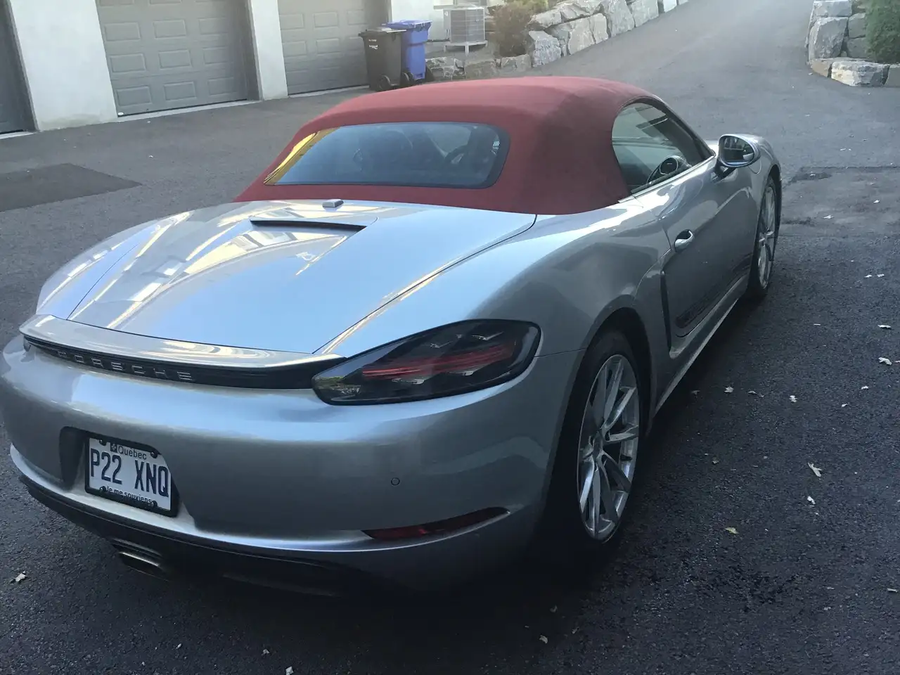 Porsche 718 Boxster снимка Porsche 718 Boxster