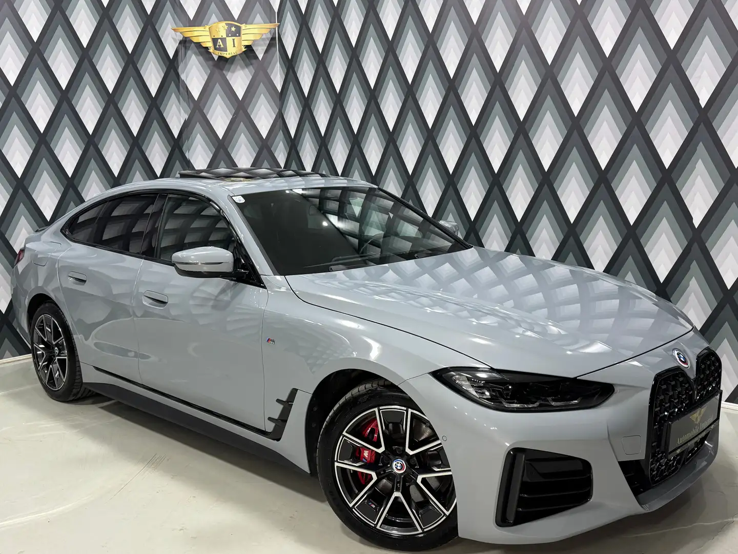 BMW 420 d xDrive Gran Coupe // M-PAKET // PANO // AHK // Grau - 1