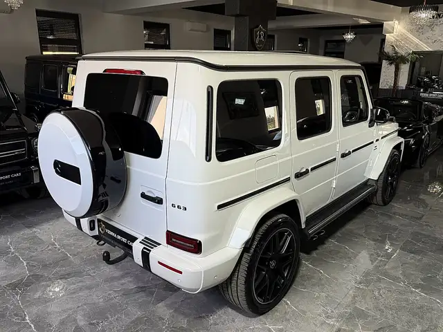 Mercedes-Benz G-Class view 10