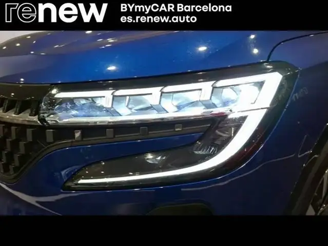 Renault Austral view 12