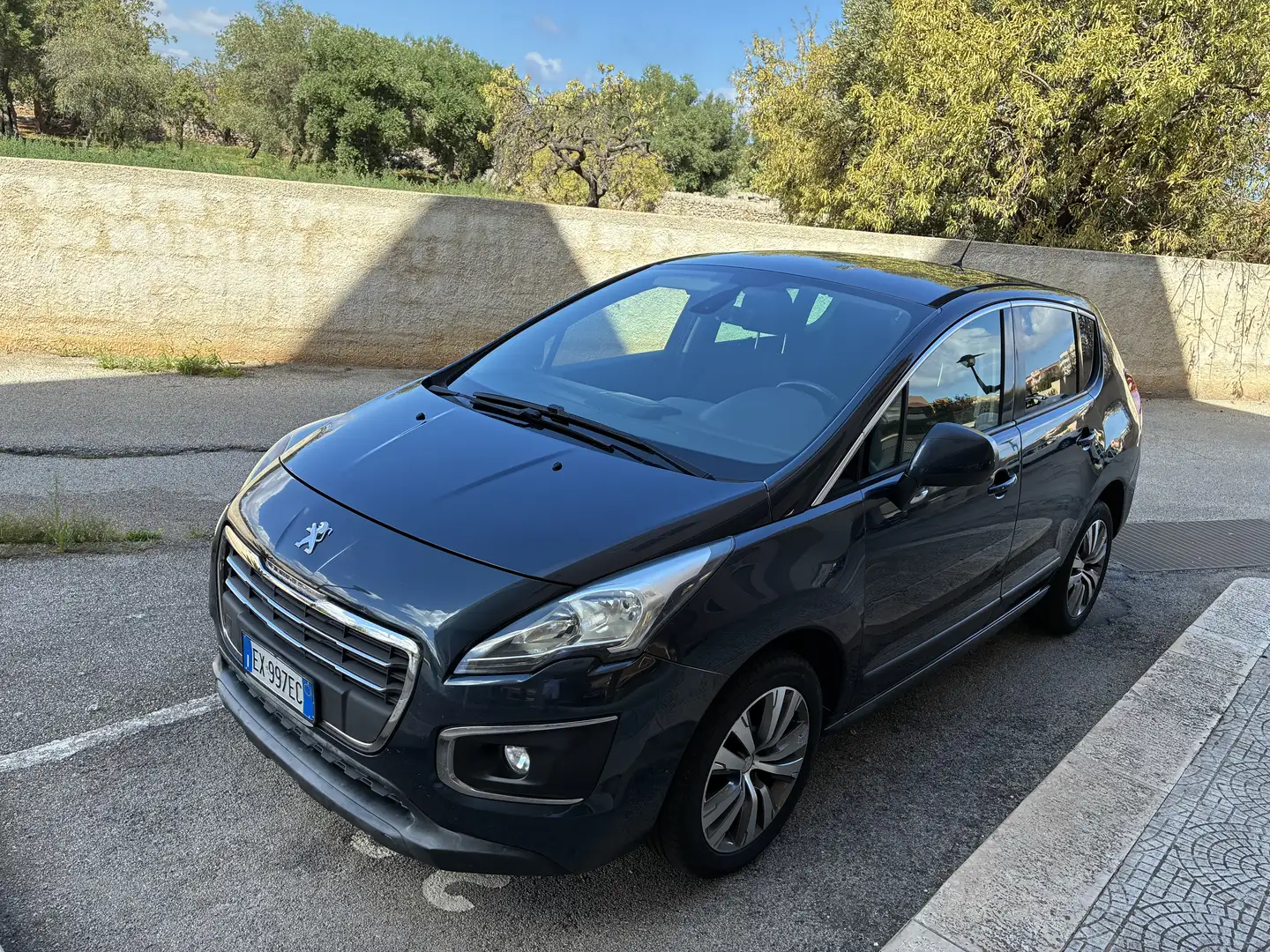 Peugeot 3008 1.6 e-hdi 8v Allure s&s 115cv robot FL - 1