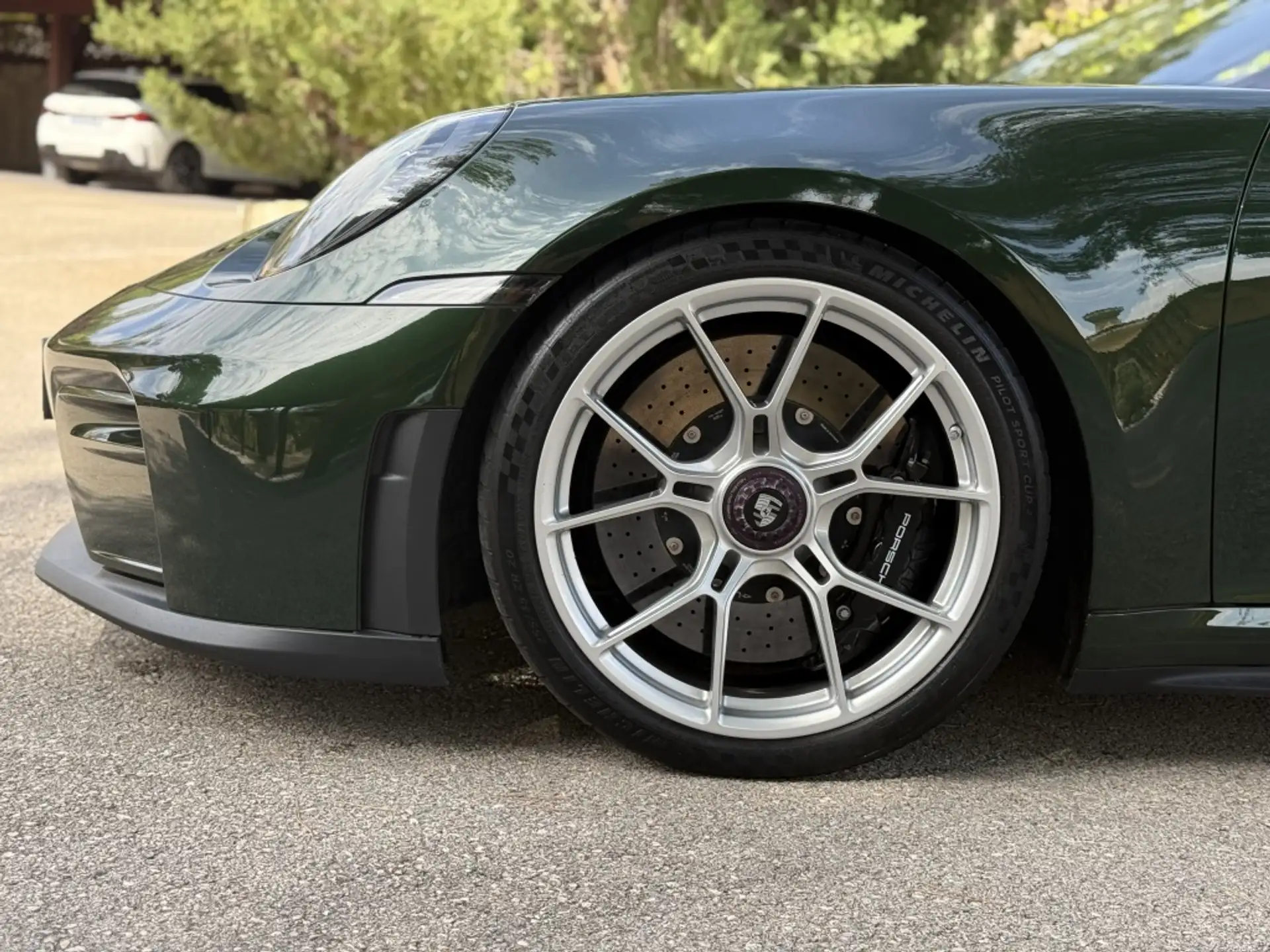 포르쉐 911 GT3 Touring 2024 초록 사진 3