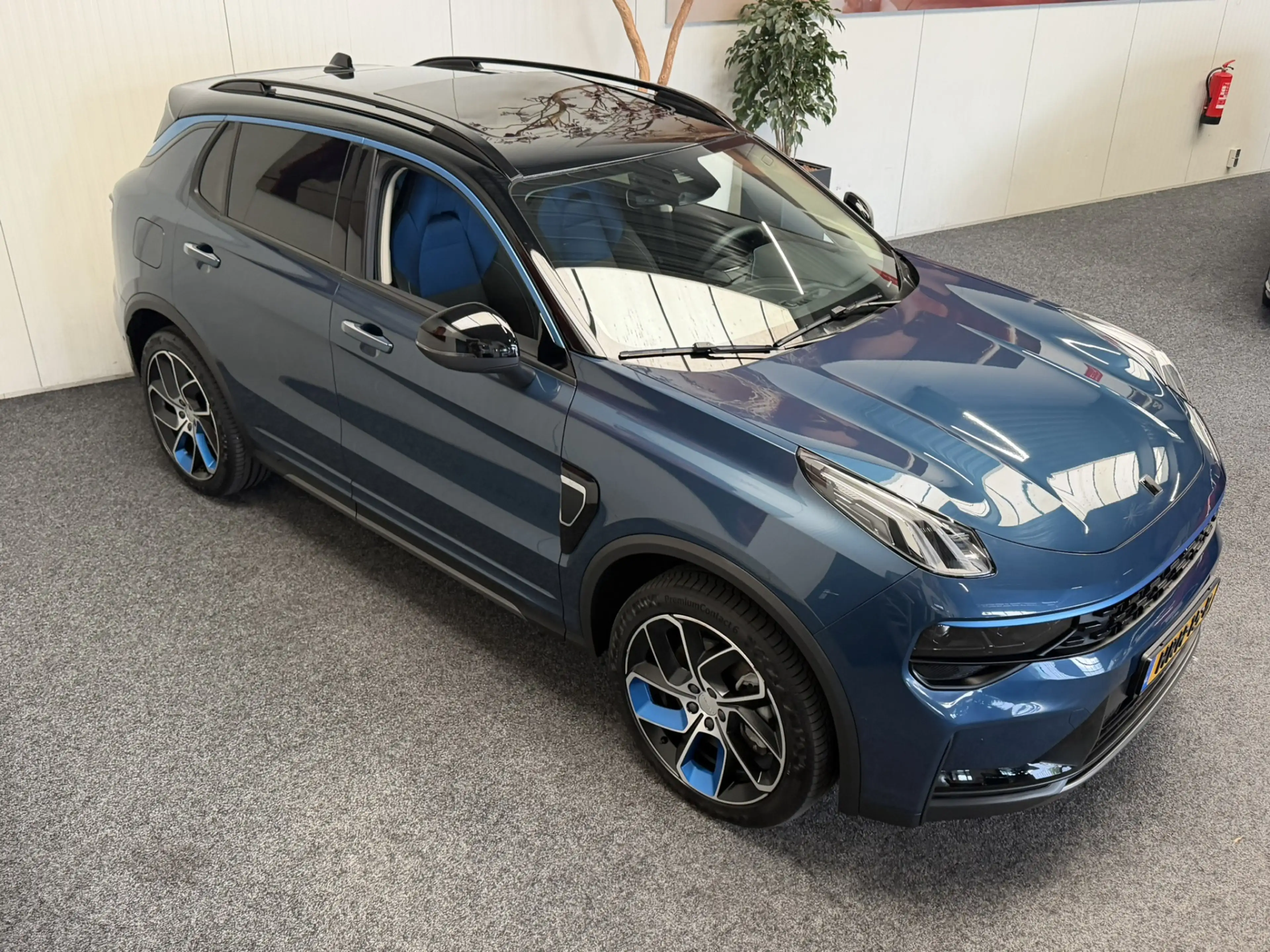 Lynk & Co 01 1.5 TREKHAAK PANORAMADAK 360 CAMERA ADAPTIVE CRUIS — photo 10