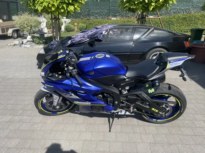 Yamaha YZF-R6 - foto 2