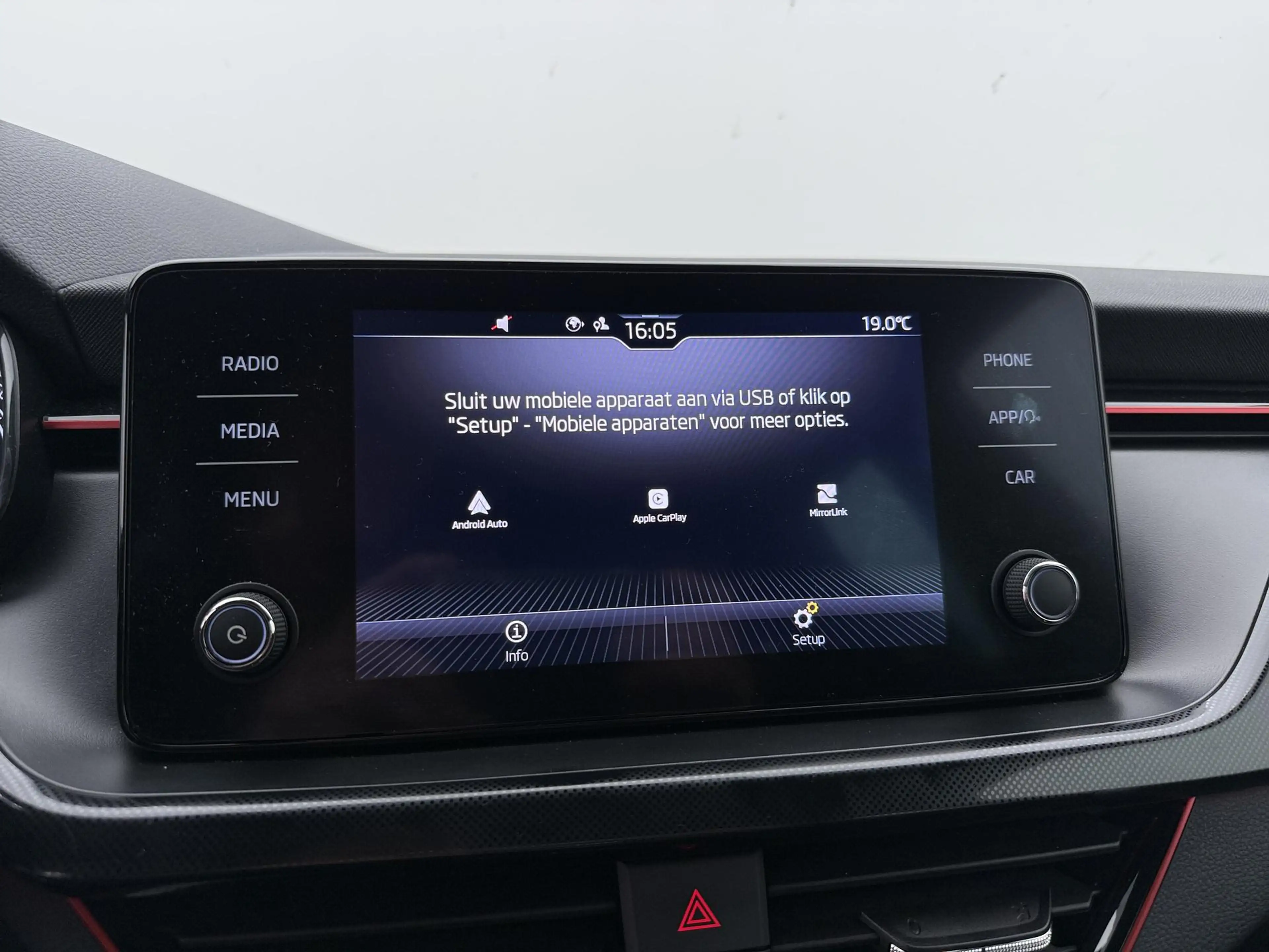 Skoda Kamiq 1.5 TSI Sport Business | Trekhaak | Sportstoelen | — photo 9