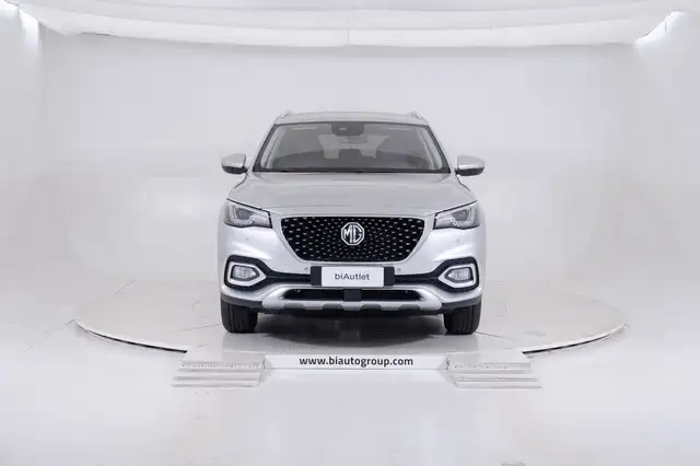 MG MG HS view 2