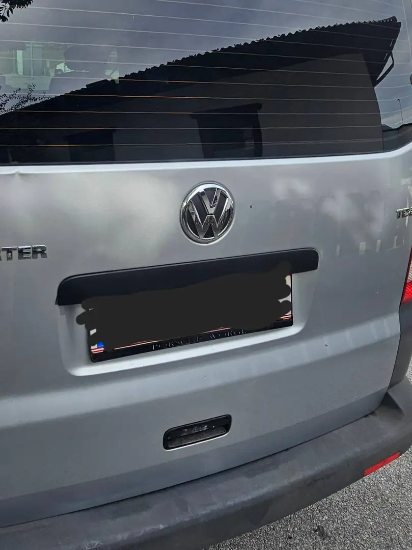 Volkswagen T5 Transporter Camper Silber - 2