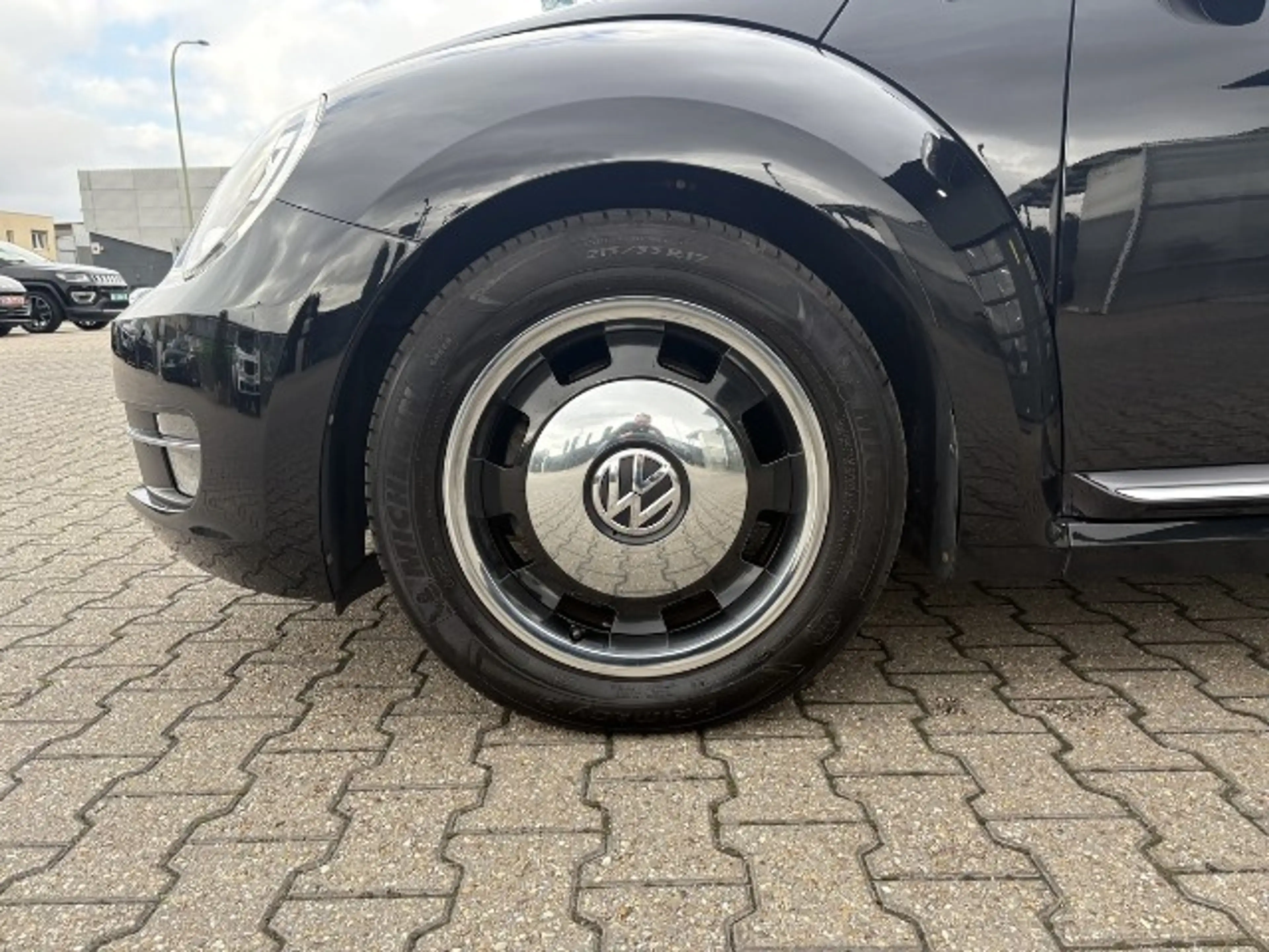 Volkswagen Beetle Cabriolet 1.4 TSI "50´s" Fender Navi SHZ Sport — photo 9