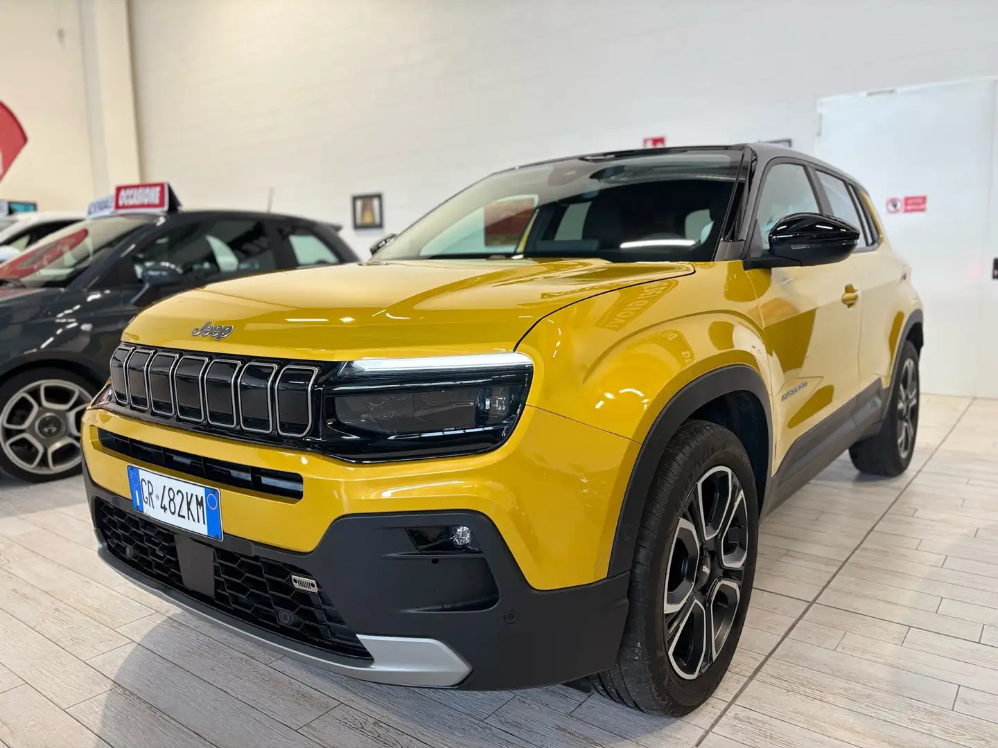 Jeep Avenger 1.2 100CV SUMMIT FULL. OPTIONAL  KM. CERTIFICATI Giallo - 2