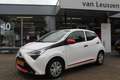 Toyota Aygo X X-FUN 5-DEURS AIRCO BLUETOOTH EL-RAMEN LED ACHTERL Weiß - thumbnail 1