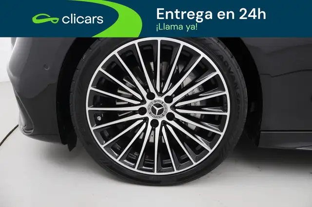 Mercedes-Benz C-Class view 11