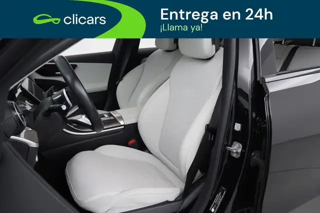 Mercedes-Benz C-Class view 14