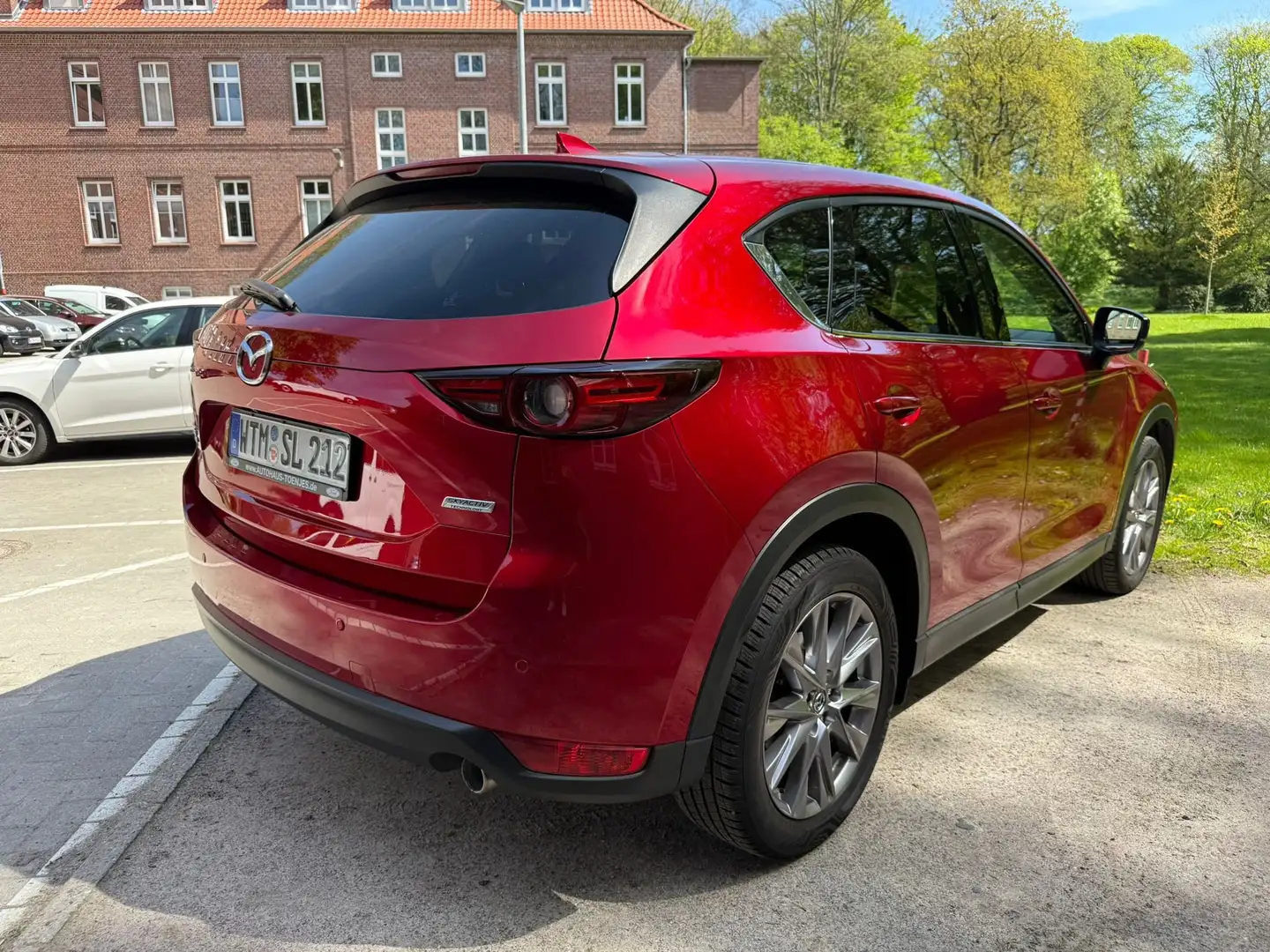 Mazda CX-5 2.2 Diesel Sports-Line AWD/Met./AHK/Leder/All-In! Rot - 2