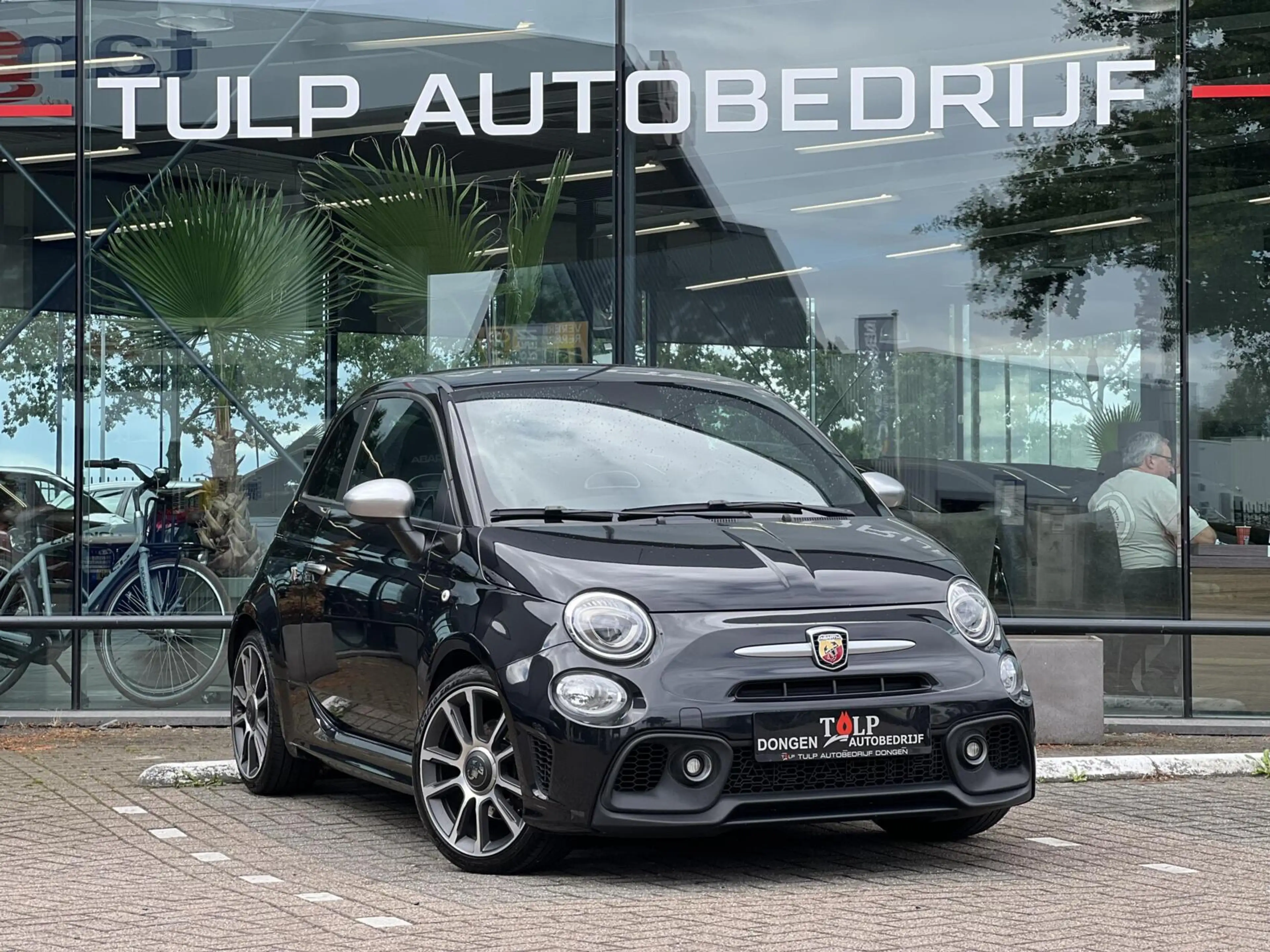 Fiat 500 Abarth 1.4 T-Jet 595 — photo 2