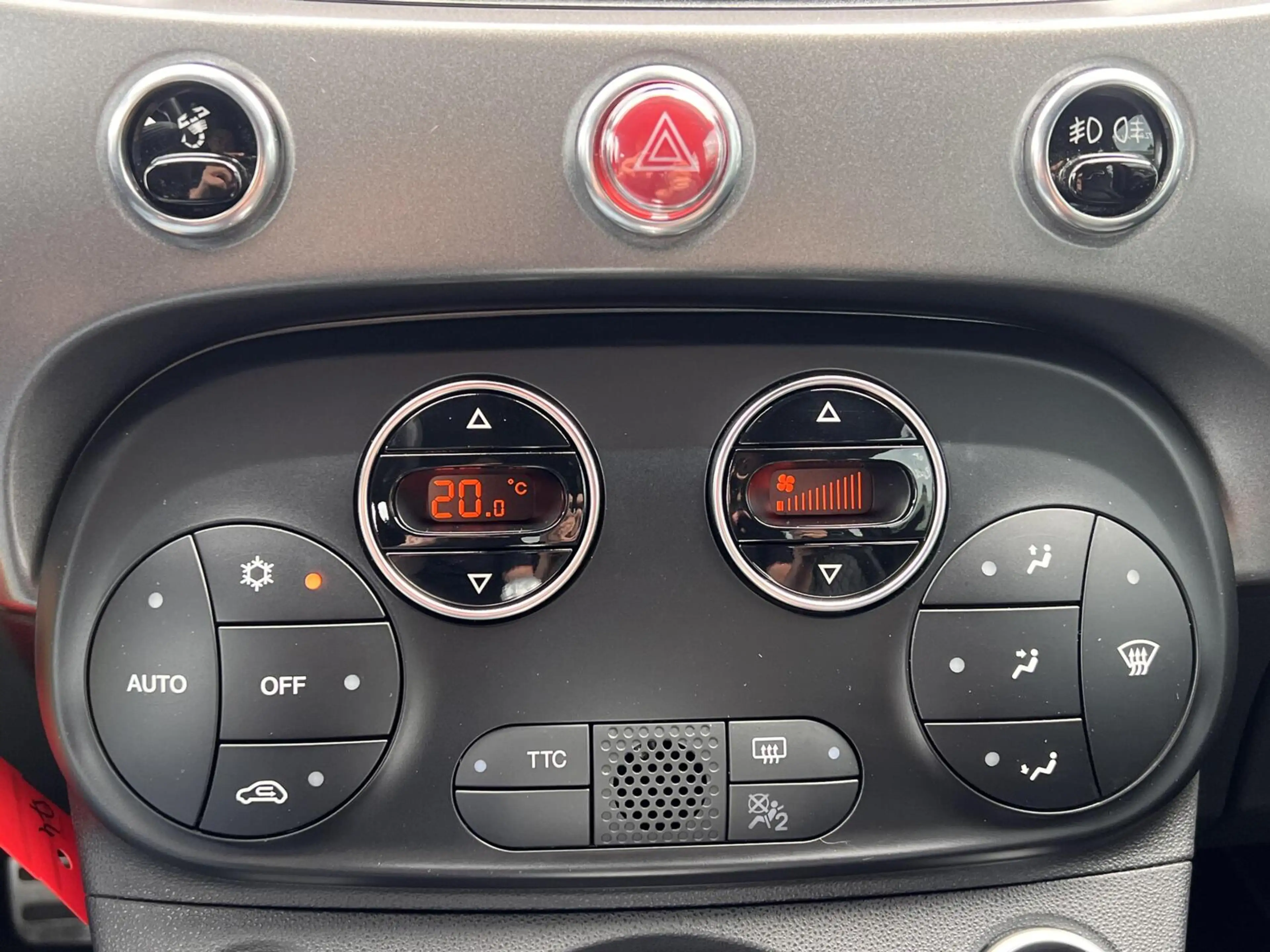 Fiat 500 Abarth 1.4 T-Jet 595 — photo 31