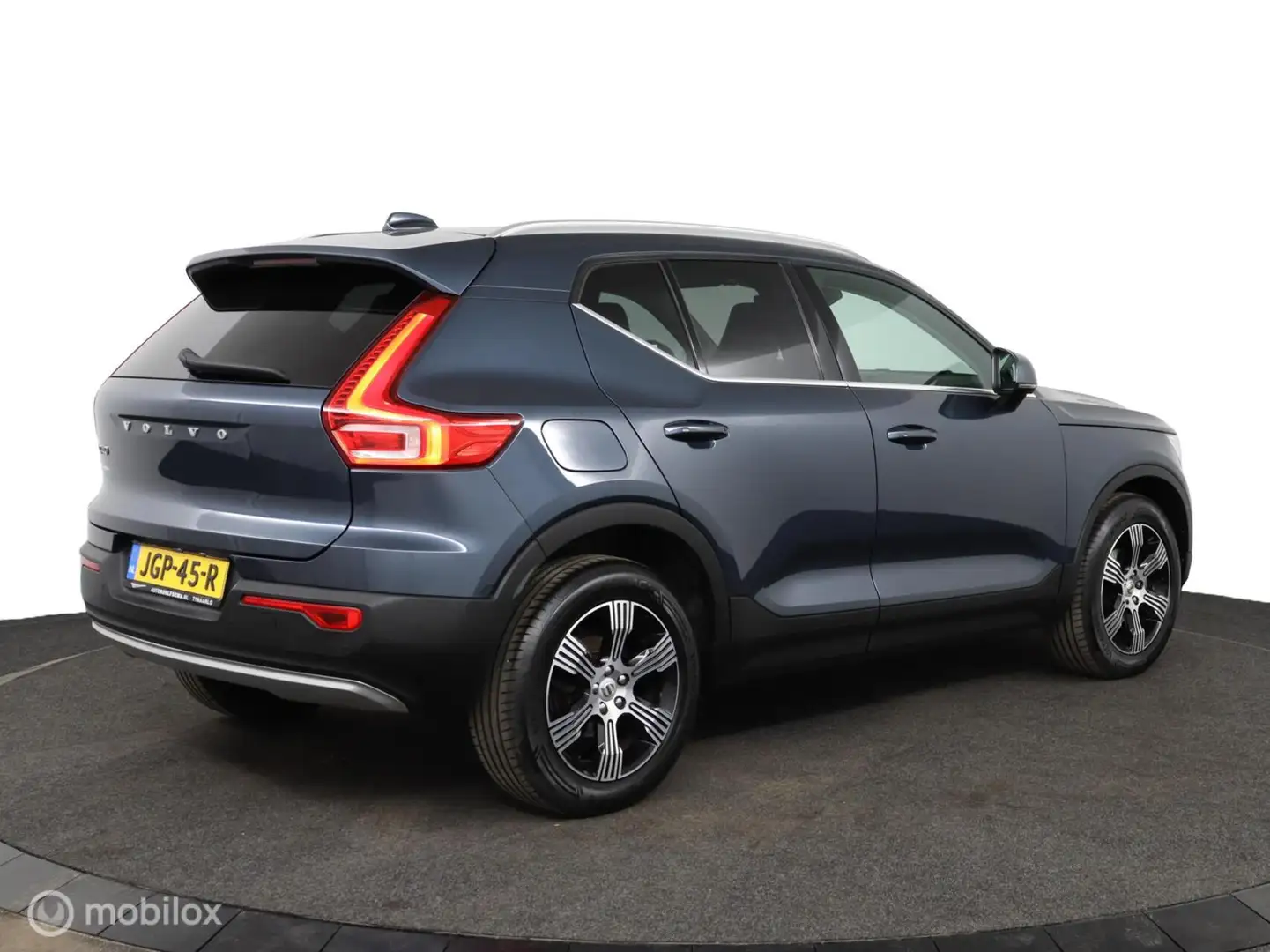 Volvo XC40 1.5 T2 Inscription|Leer|Parkeersensoren achter - 2