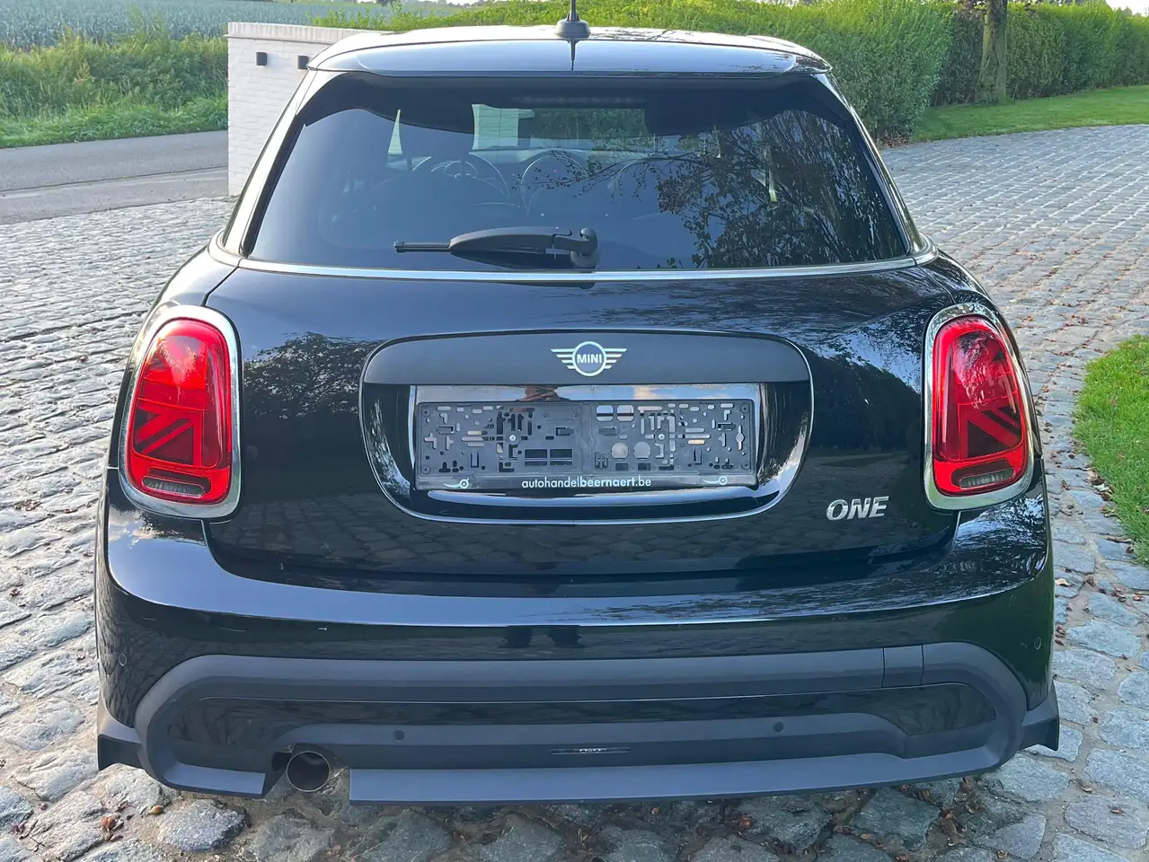 MINI One 1.5 OPF/1eignr/105000km/Carplay/Led/Pdc/Clima/Cruise..., миниатюра 6