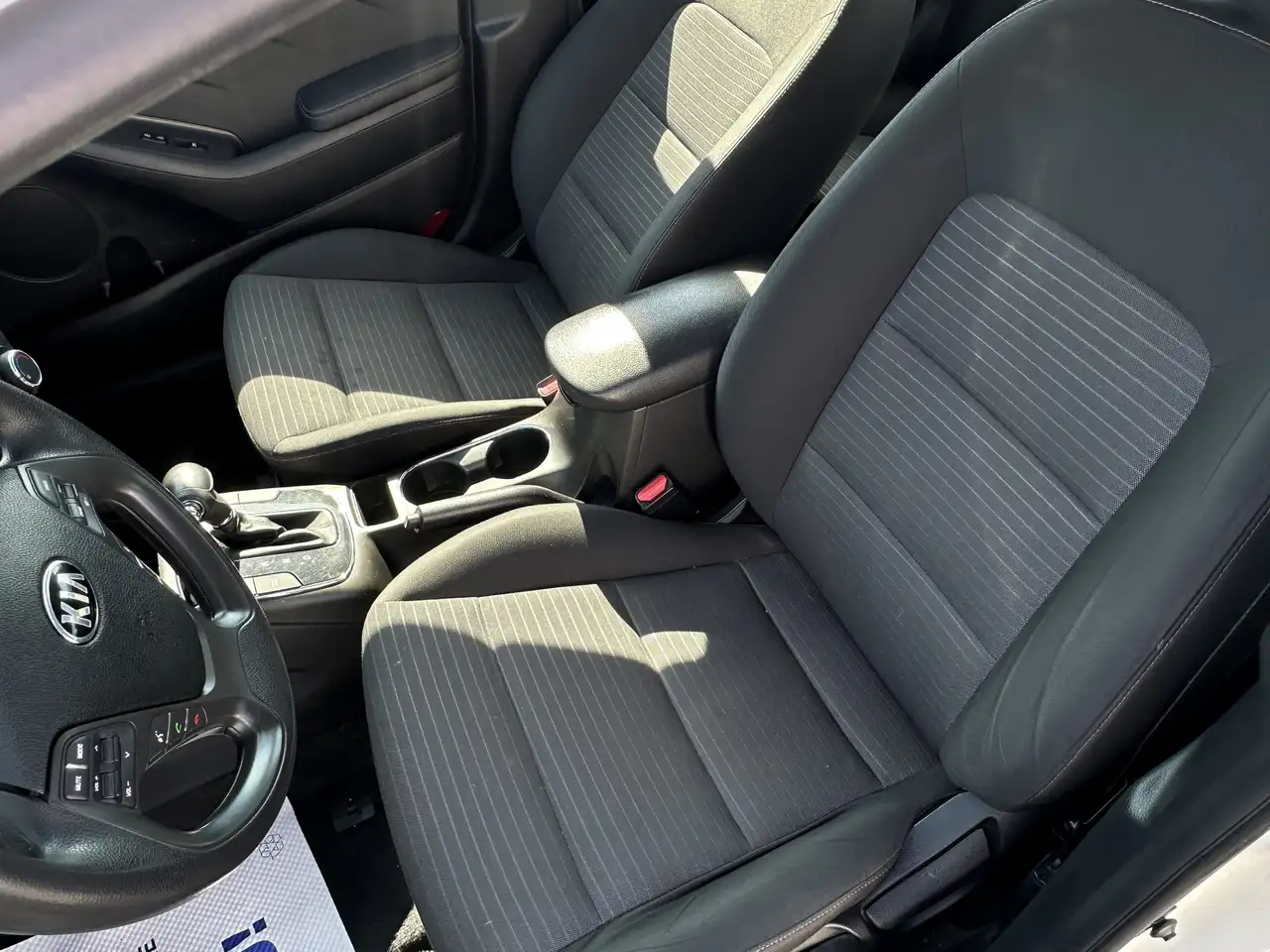 Kia Forte photo Kia Forte