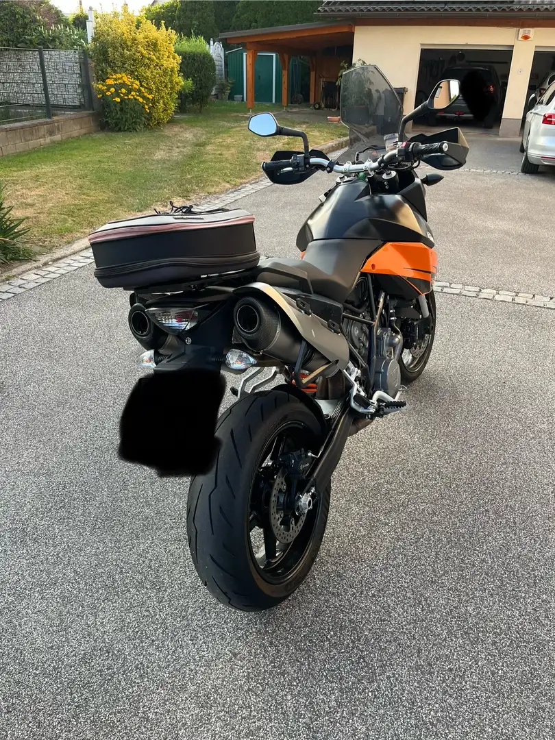 KTM 990 Supermoto SMT - 1