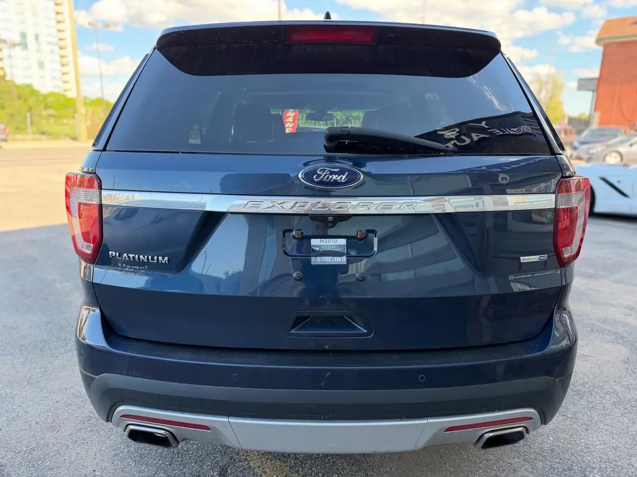 Ford Explorer photo Ford Explorer