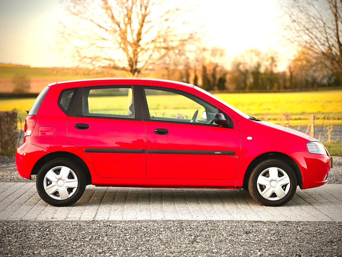 Chevrolet Kalos Rot - 2