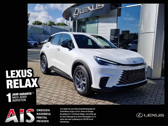 Lexus LBX