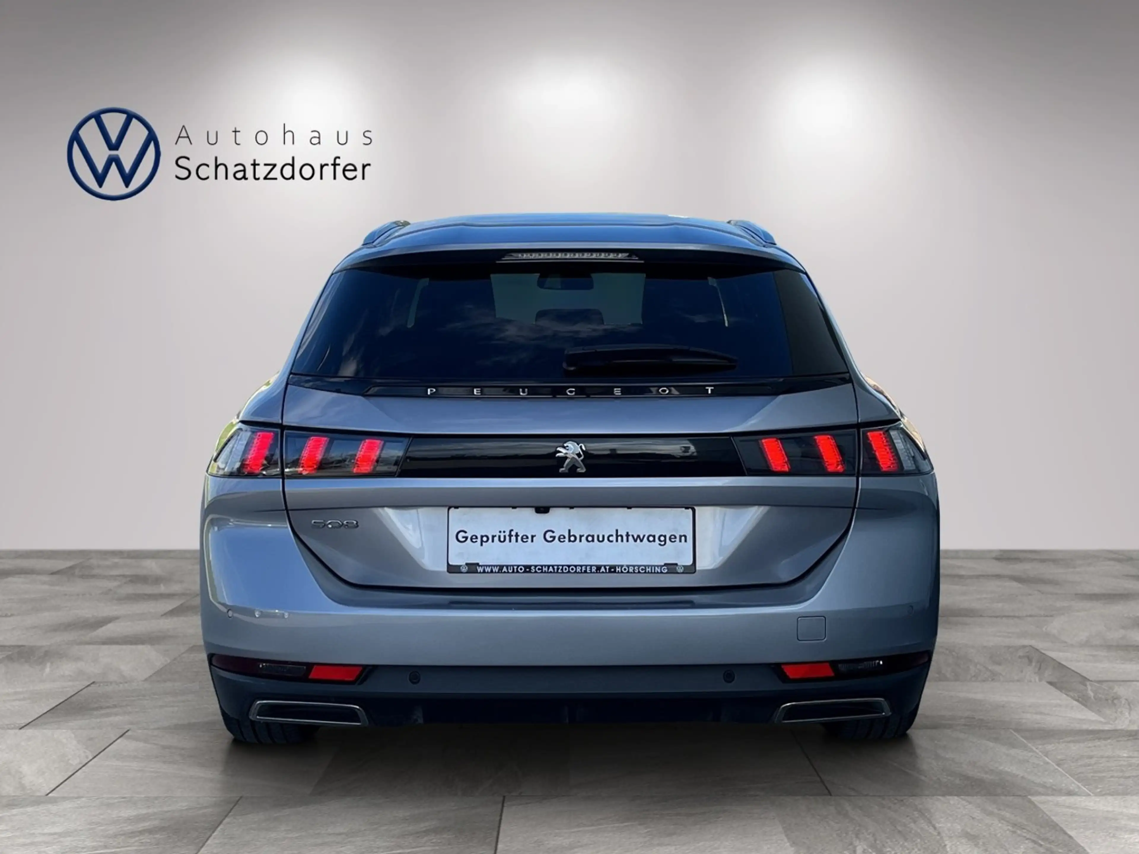 Peugeot 508 SW 1,5 BlueHDi 130 EAT8 S&S Allure P — photo 4