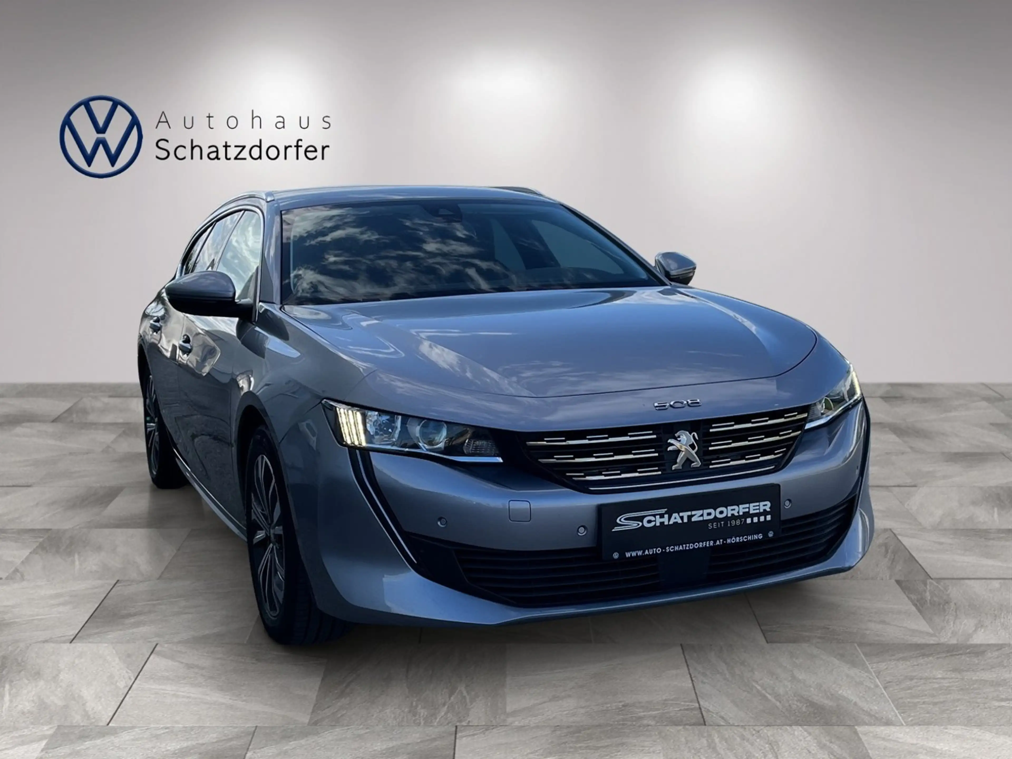 Peugeot 508 SW 1,5 BlueHDi 130 EAT8 S&S Allure P — photo 6