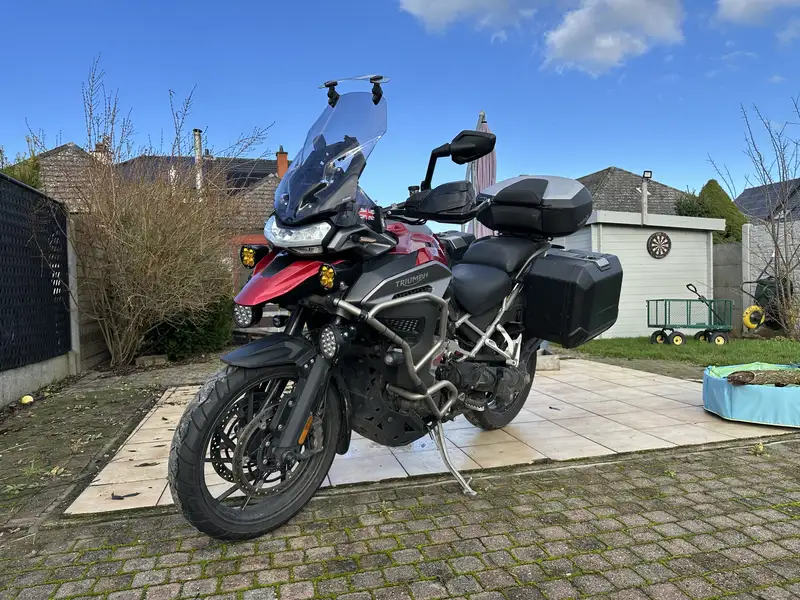 Triumph Tiger 1200 - foto 2