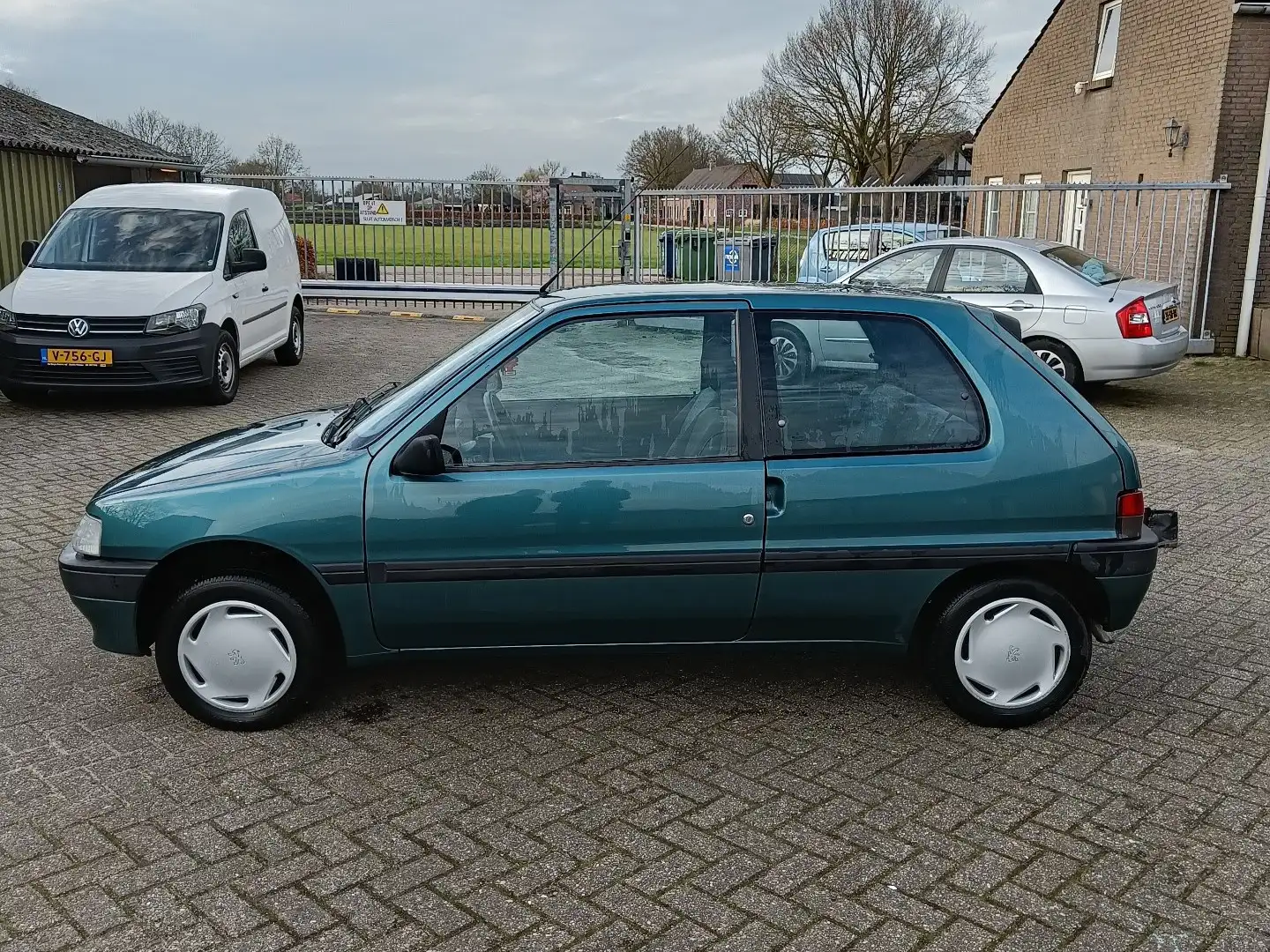 Peugeot 106 1.1 Accent Green - 2